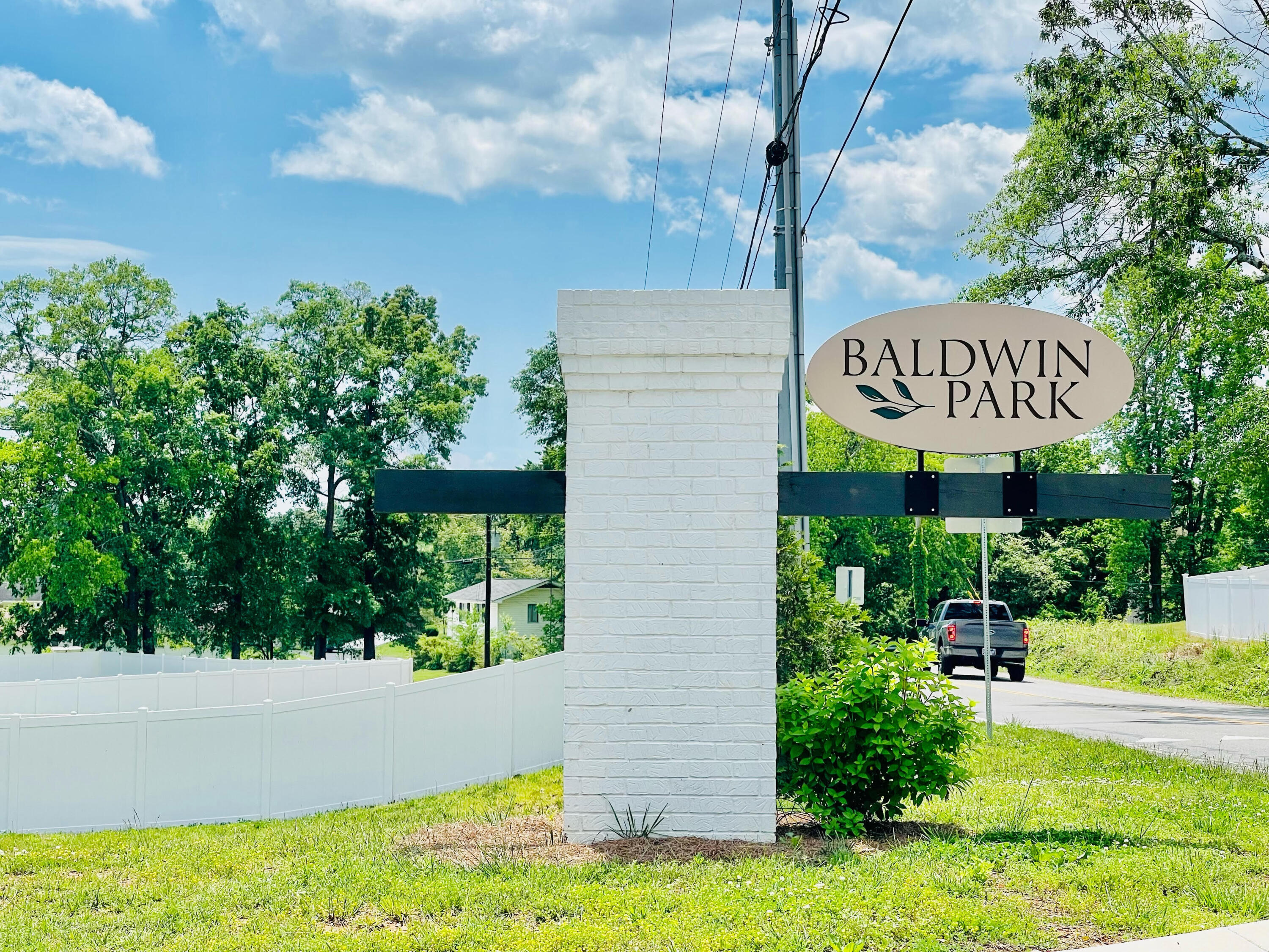 1227 Baldwin Field Circle, 58