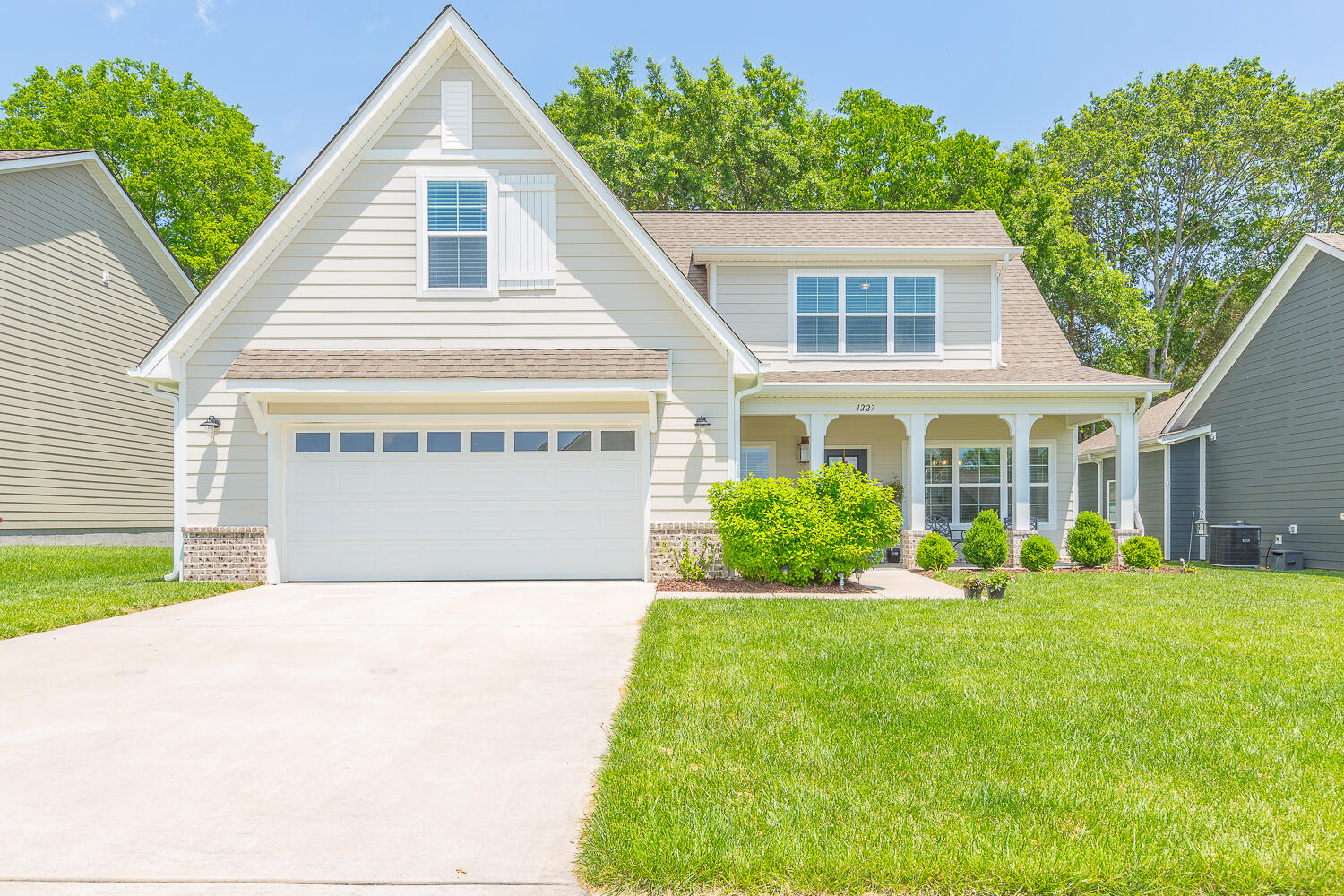 1227 Baldwin Field Circle, 58