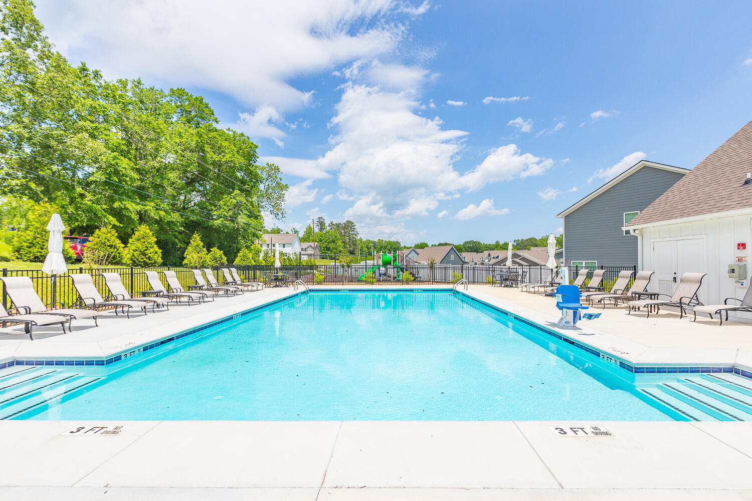 1227 Baldwin Field Circle, 58