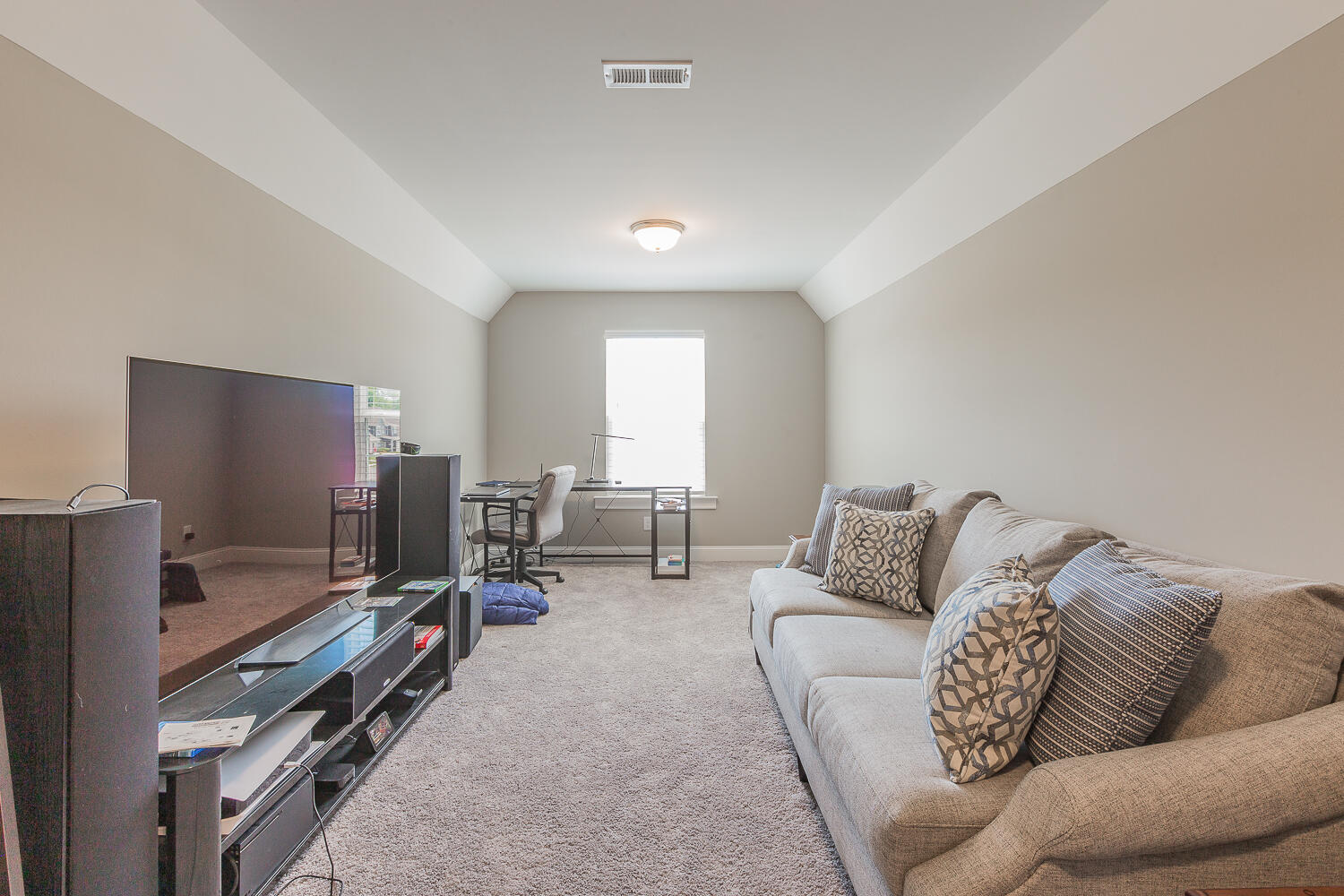 1227 Baldwin Field Circle, 58