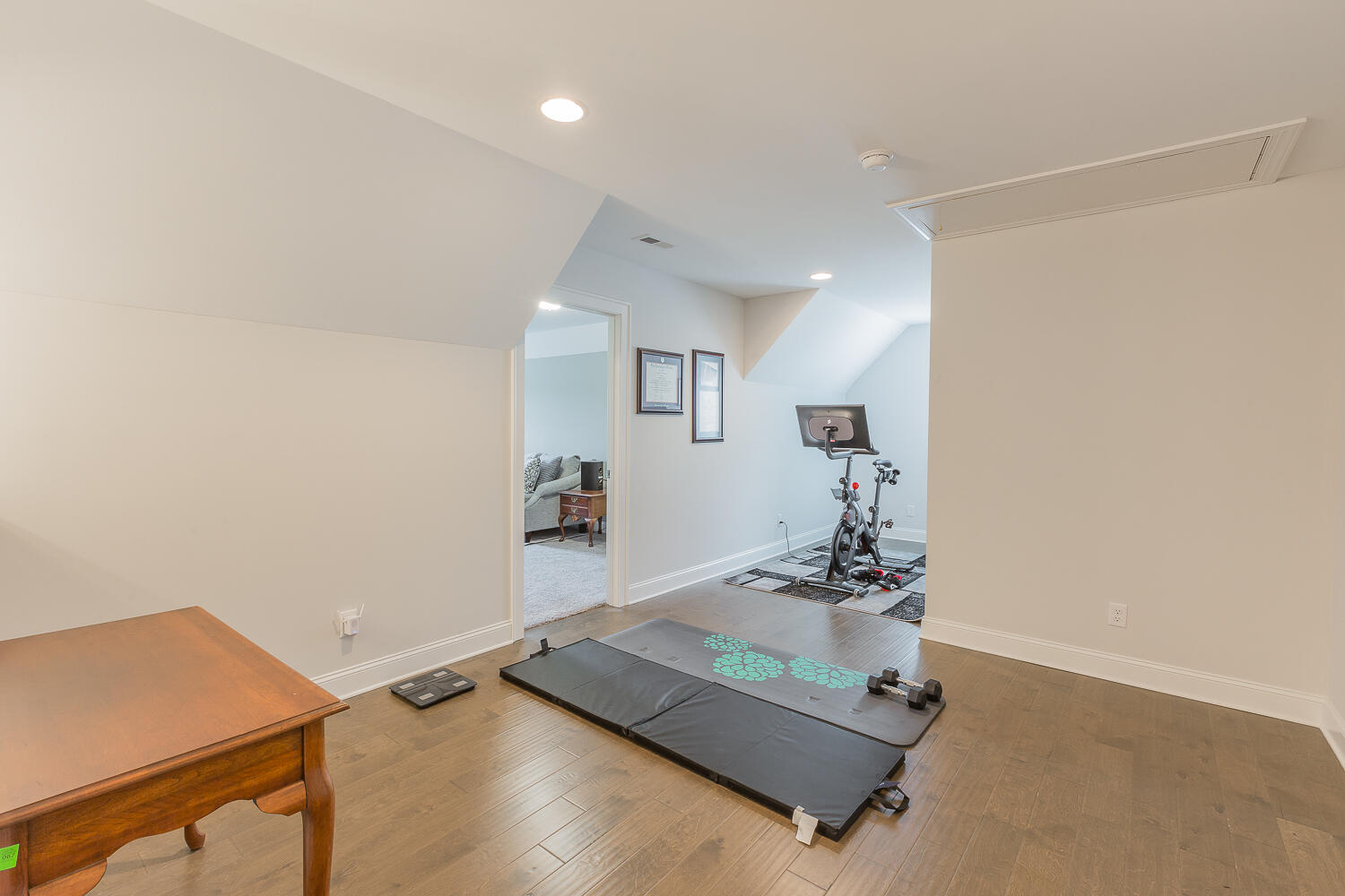 1227 Baldwin Field Circle, 58