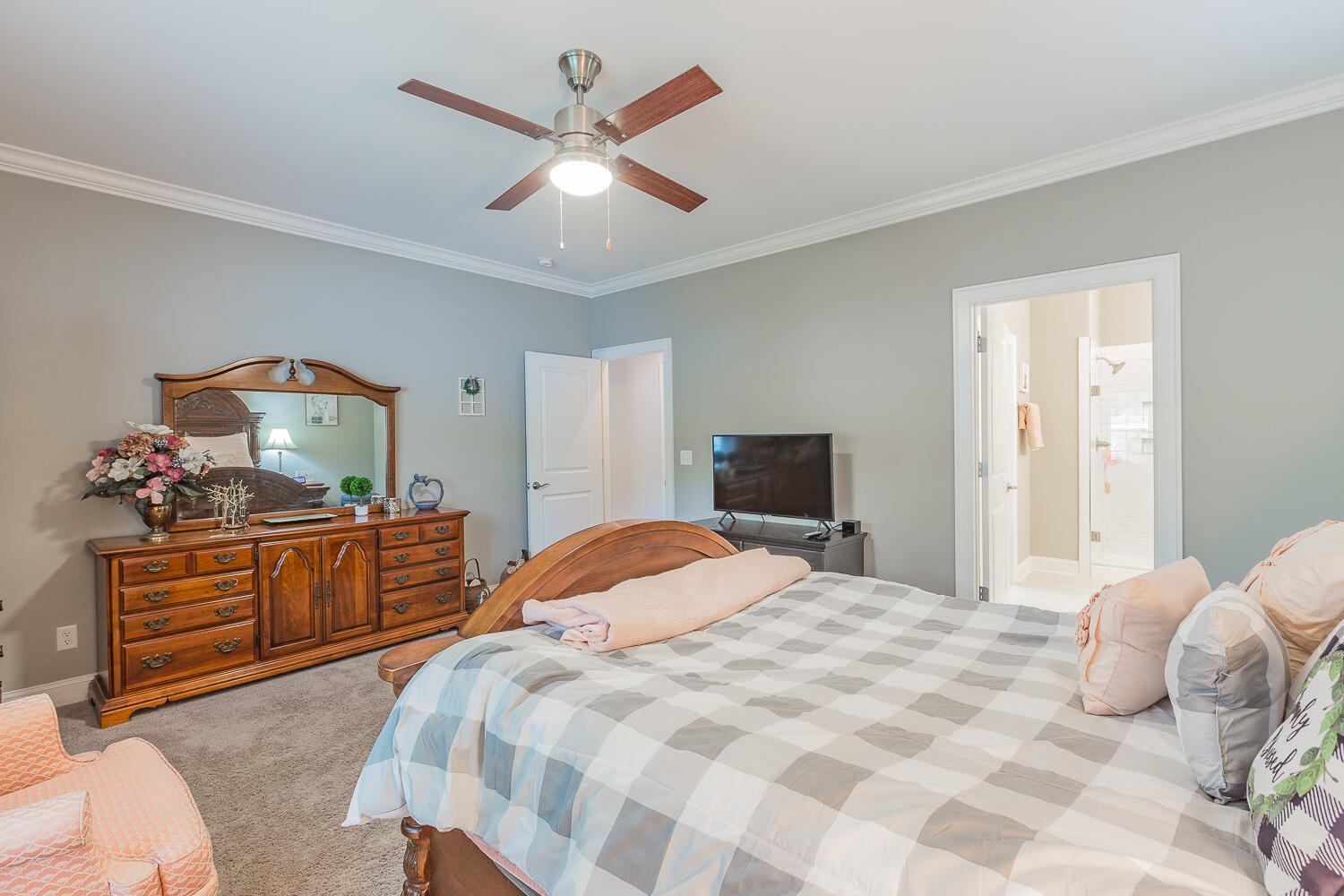 1227 Baldwin Field Circle, 58