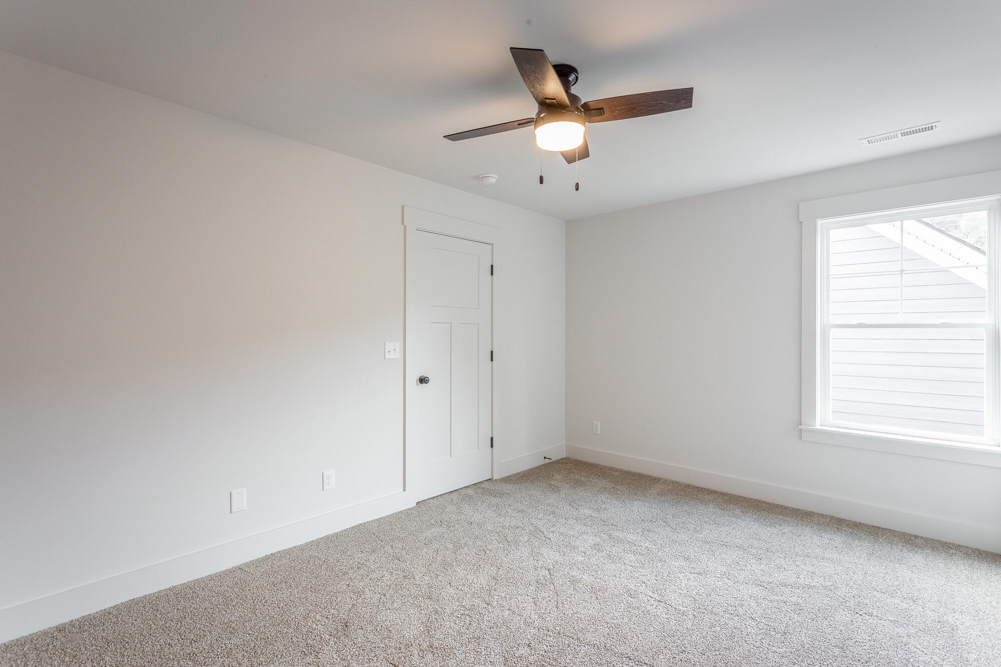 37 Willow Grove Court, 3