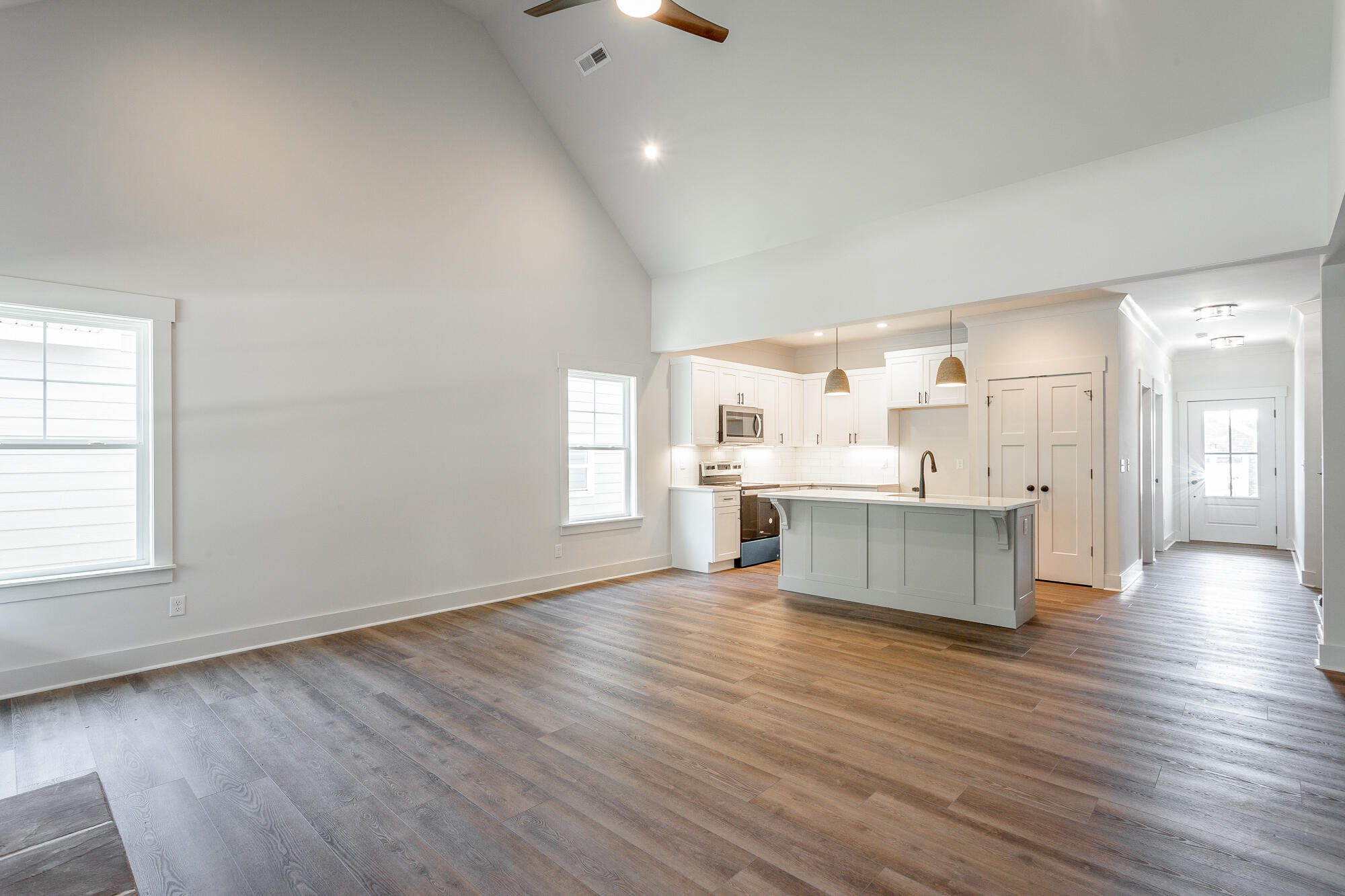 37 Willow Grove Court, 3