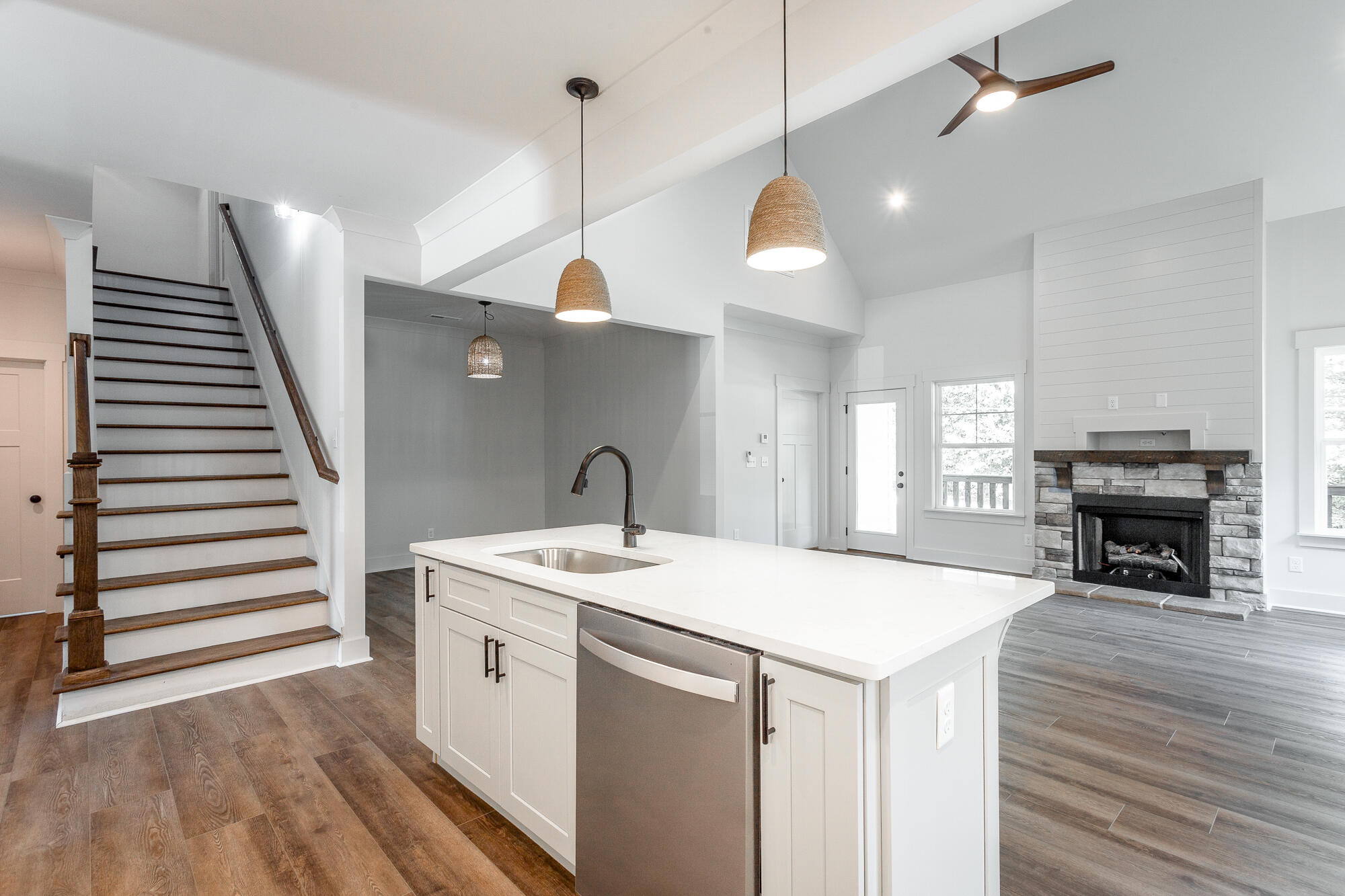 37 Willow Grove Court, 3