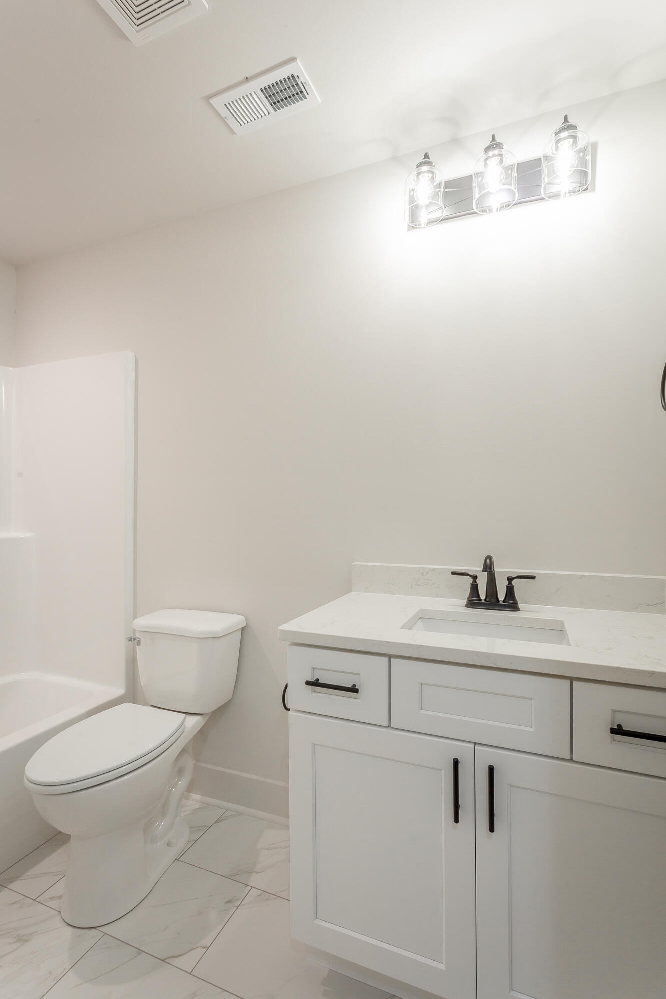 37 Willow Grove Court, 3