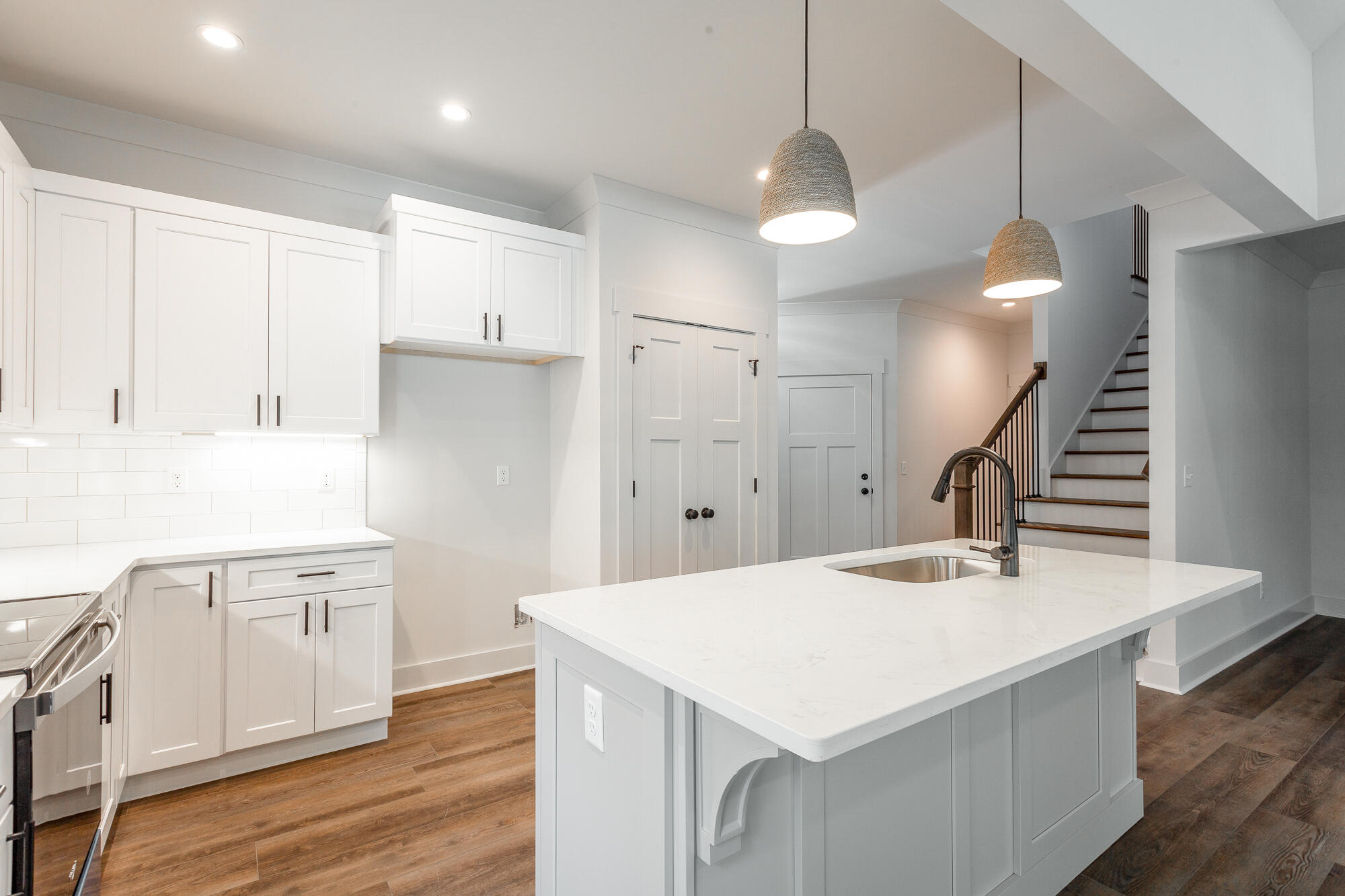 37 Willow Grove Court, 3