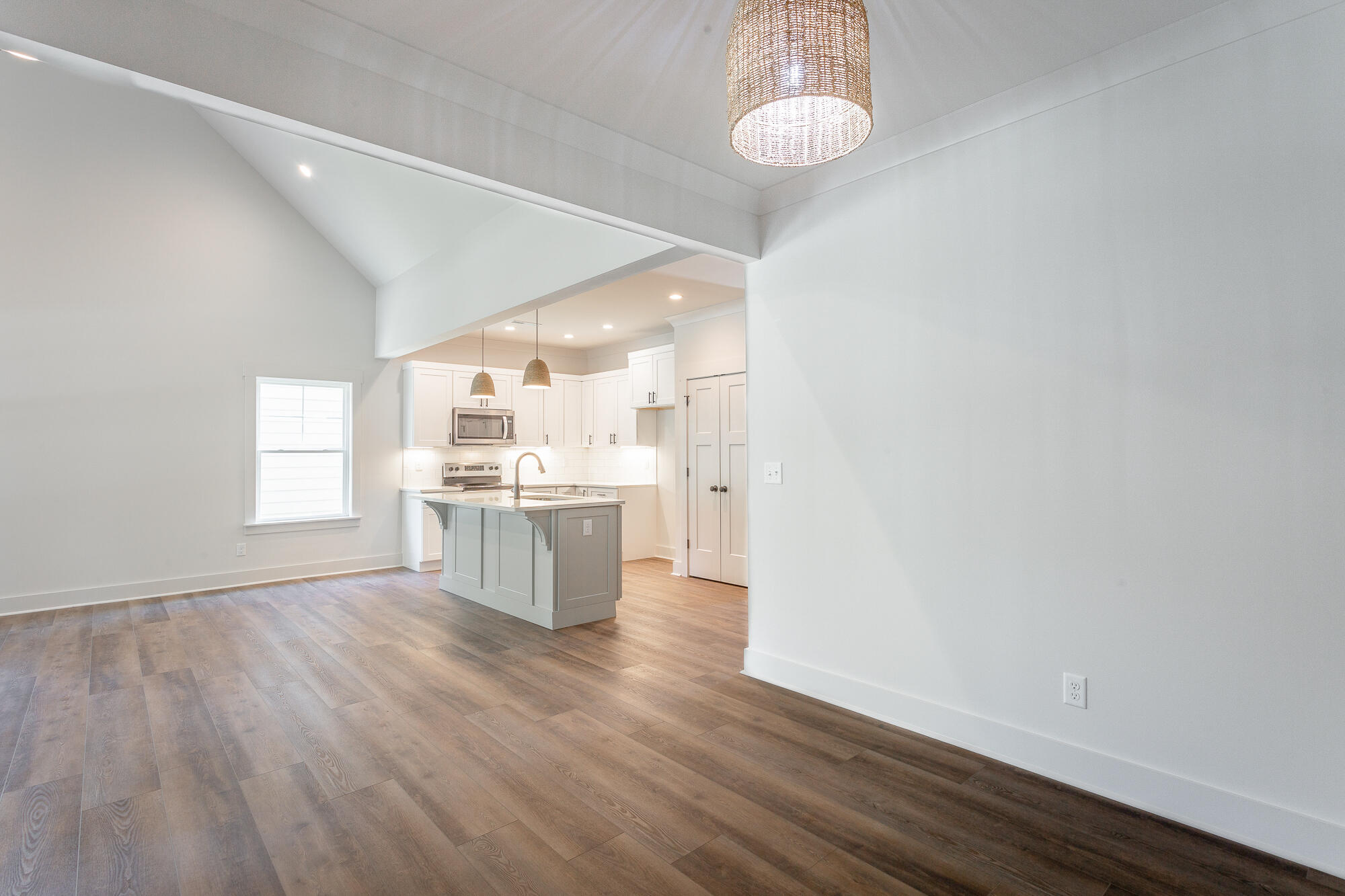37 Willow Grove Court, 3