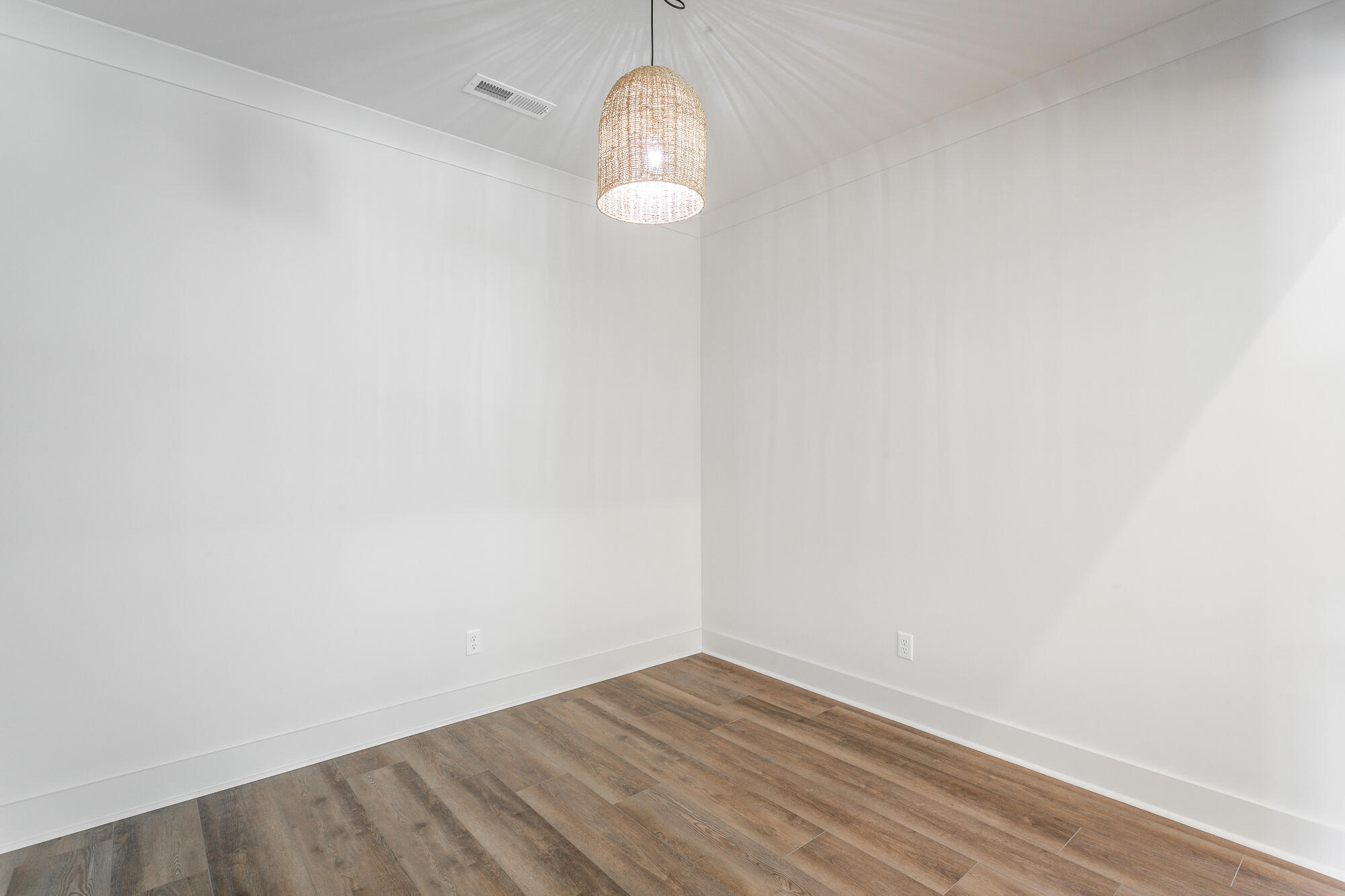 37 Willow Grove Court, 3