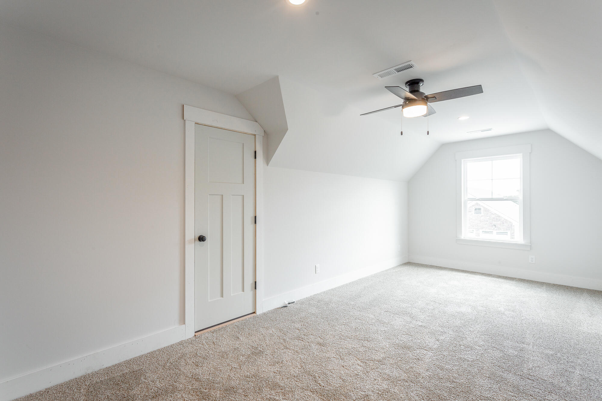 37 Willow Grove Court, 3