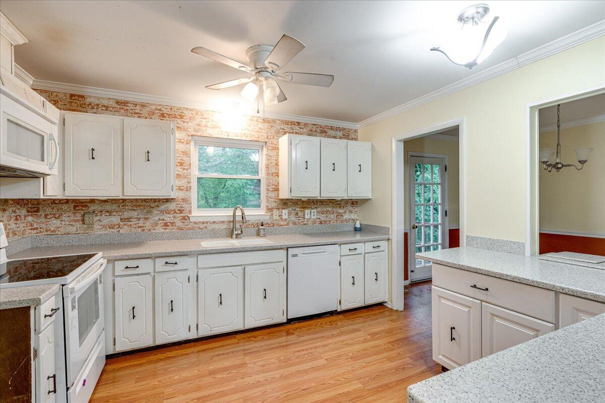7139 Cane Hollow Road