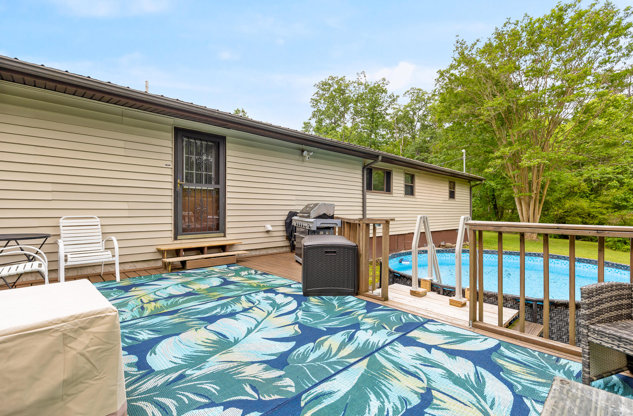 1351 Hwy 301