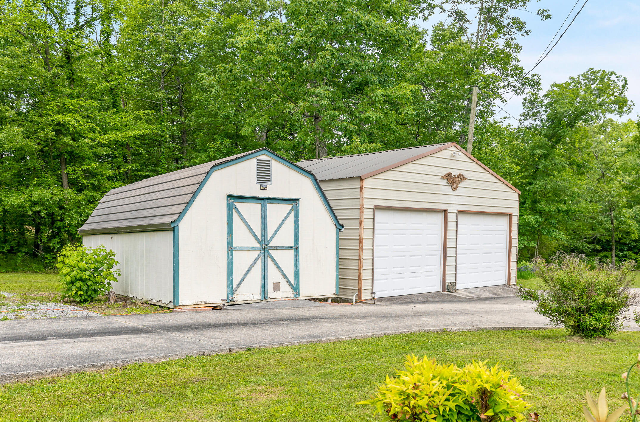 1351 Hwy 301