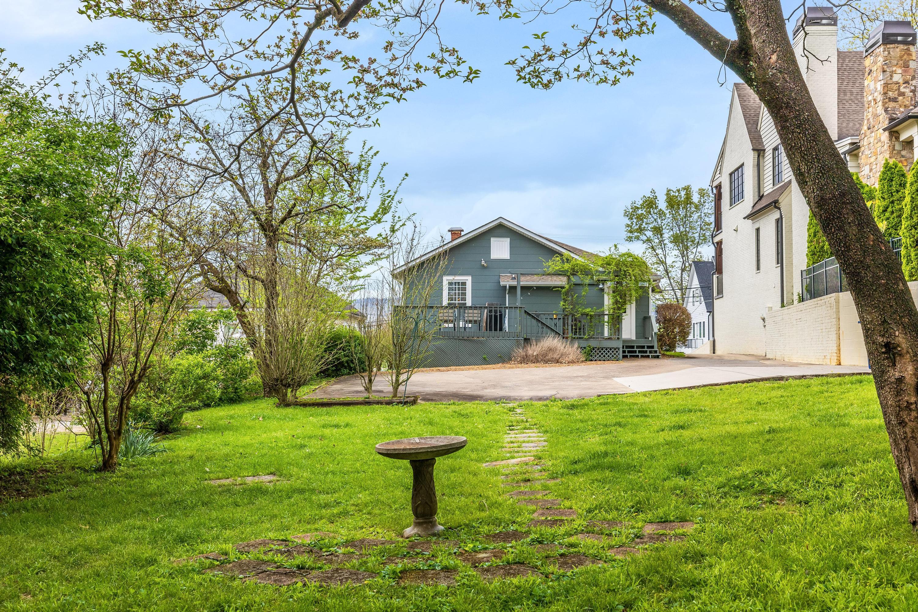 506 Forest Avenue