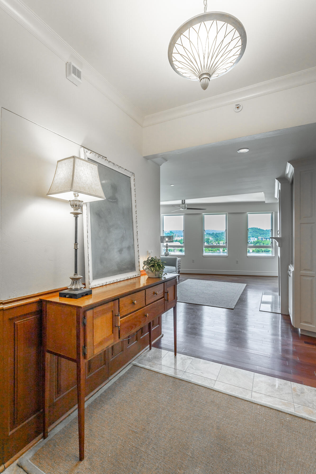 191 Chestnut Street, #401