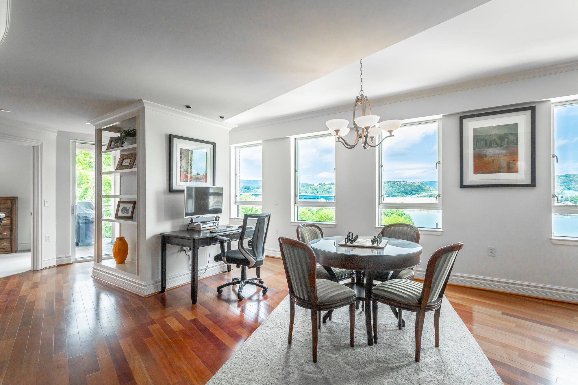 191 Chestnut Street, #401