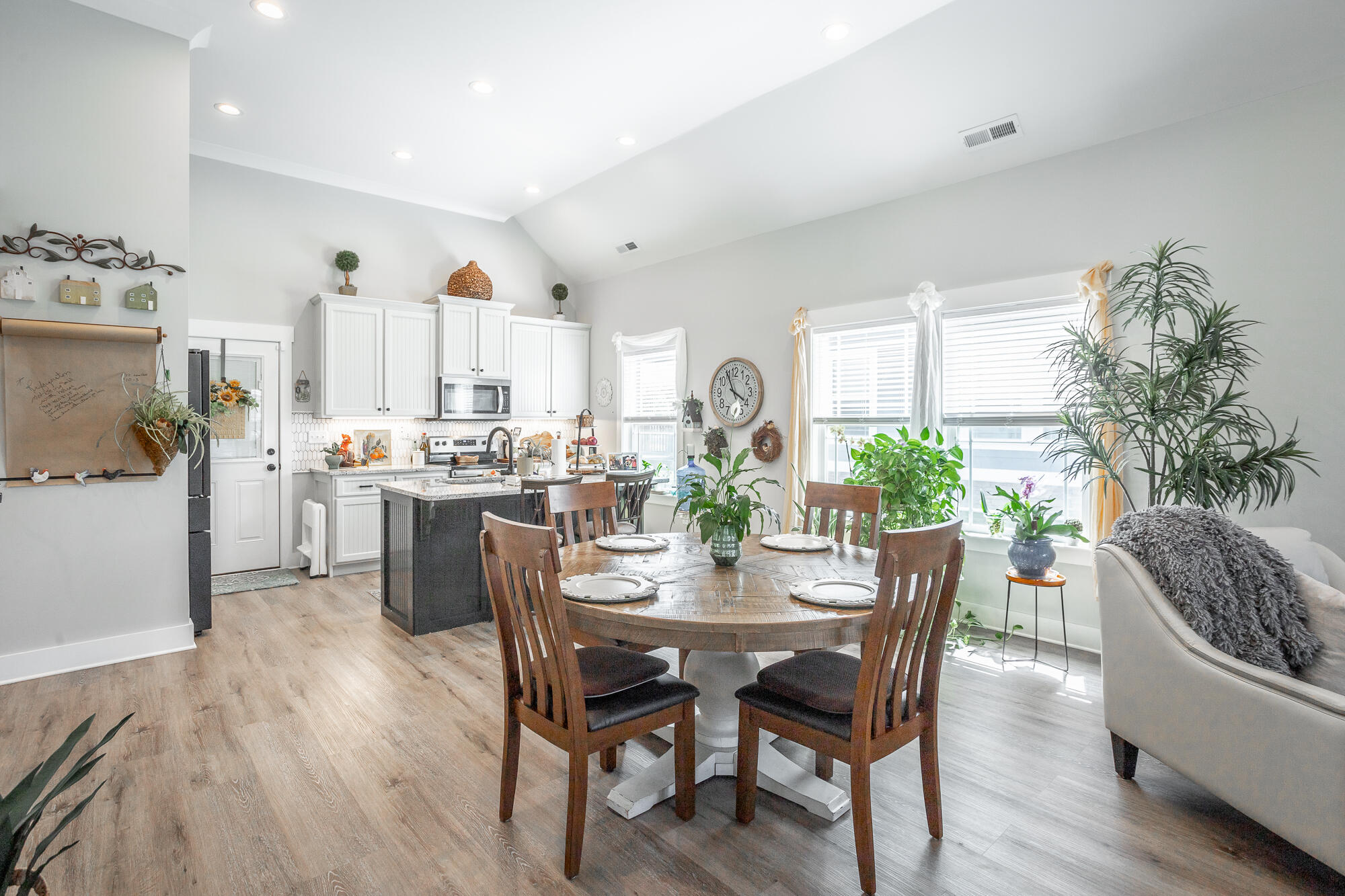 171 Country Cove Drive