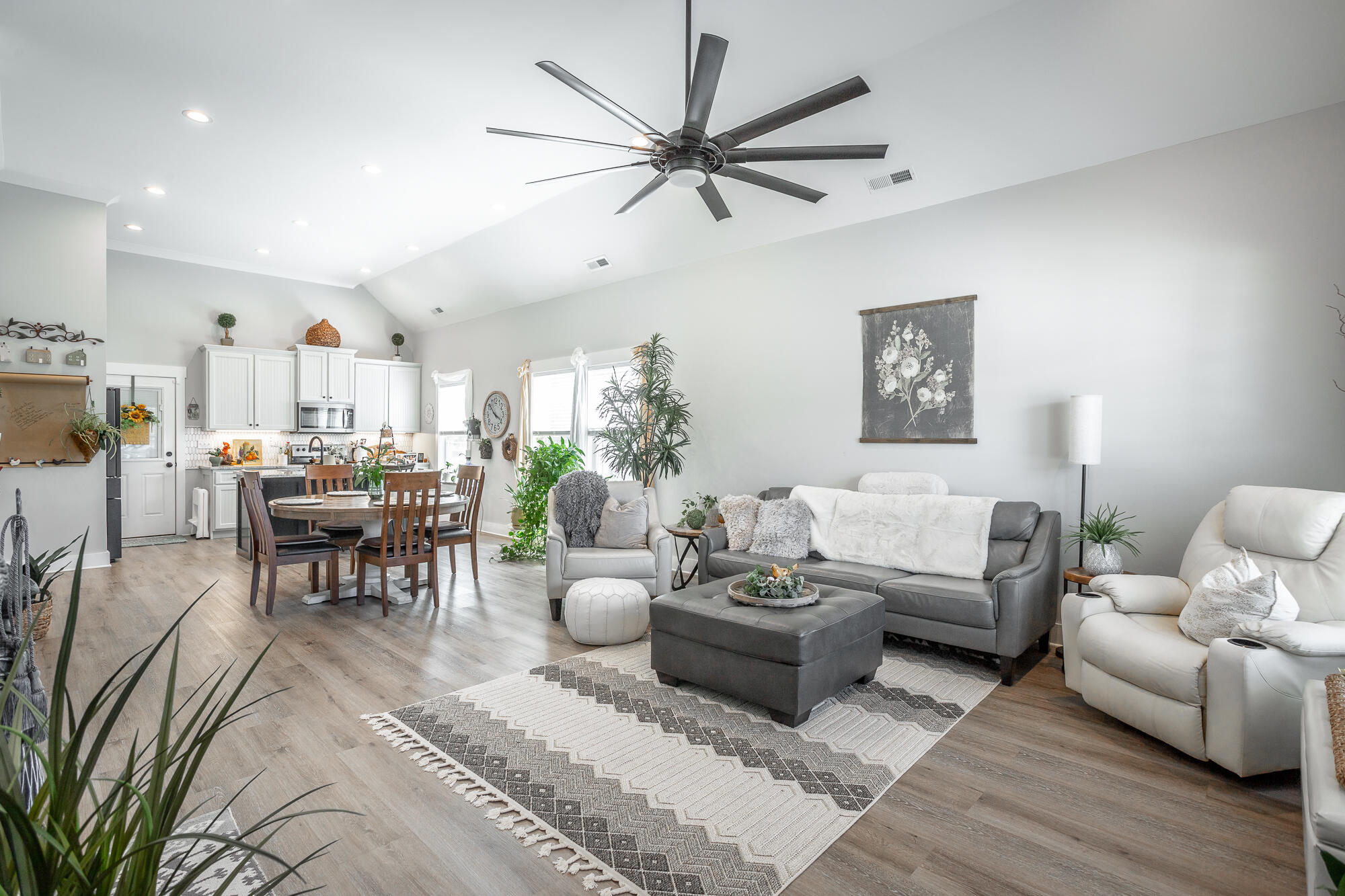 171 Country Cove Drive