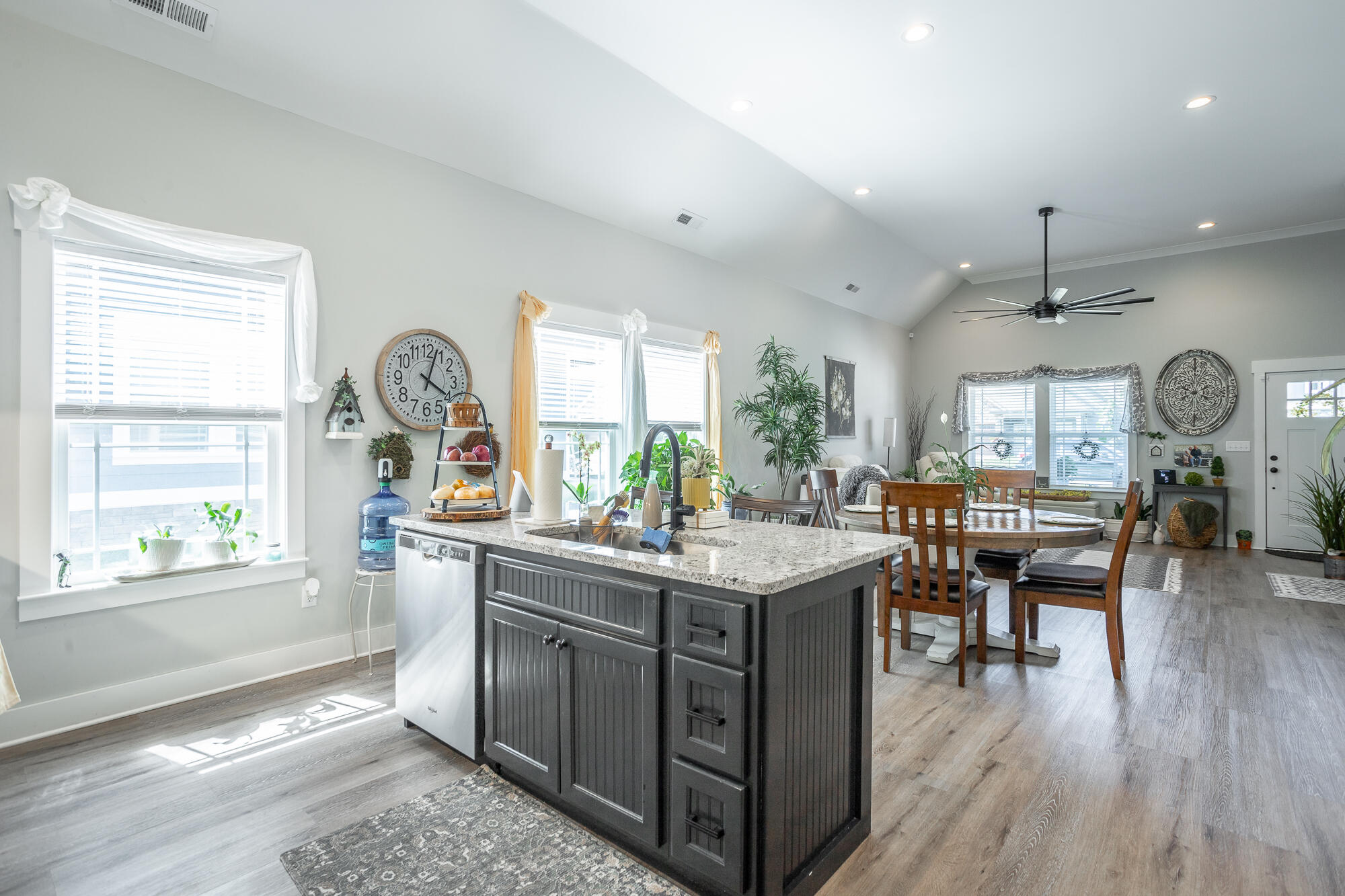 171 Country Cove Drive