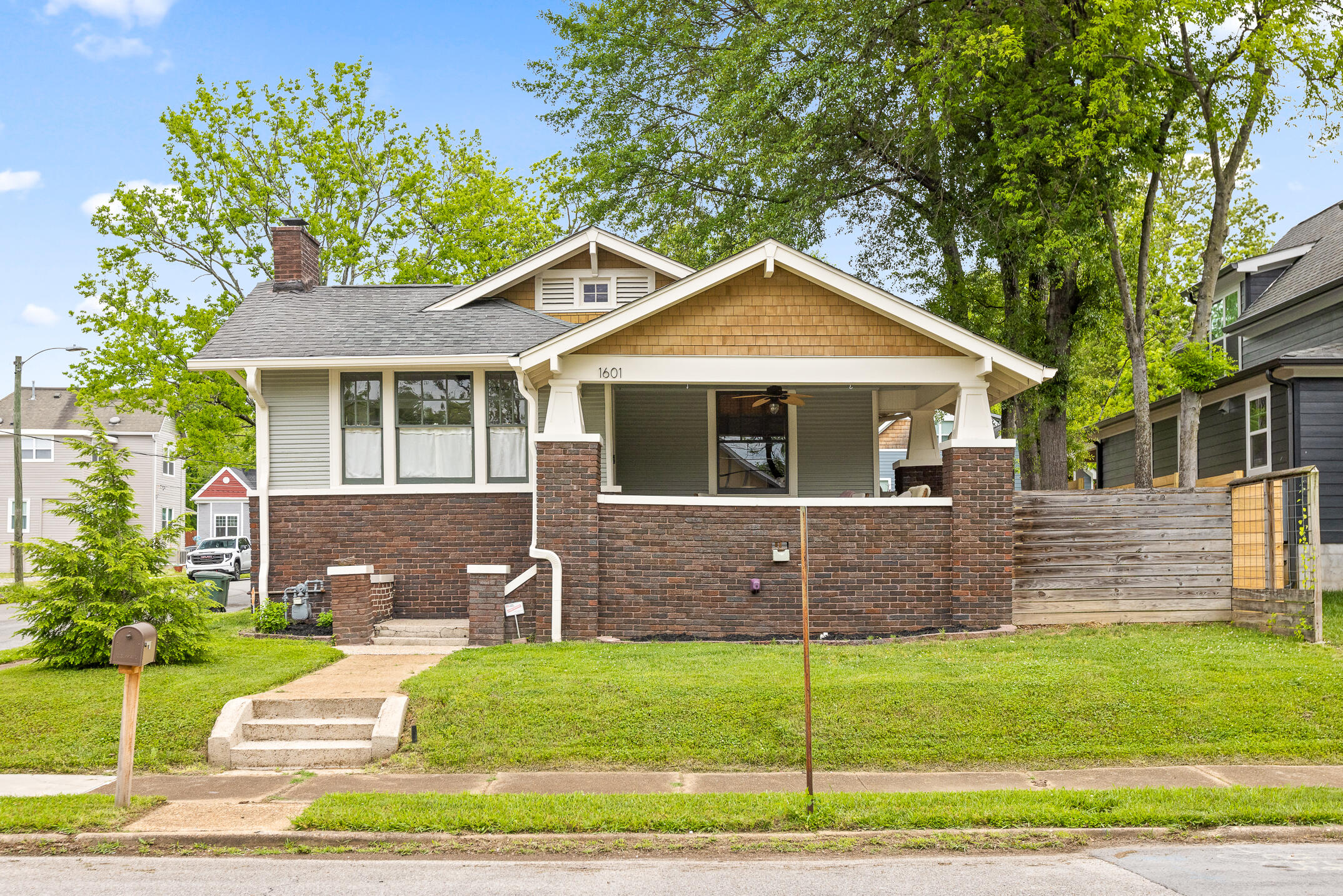 1601 Vance Avenue
