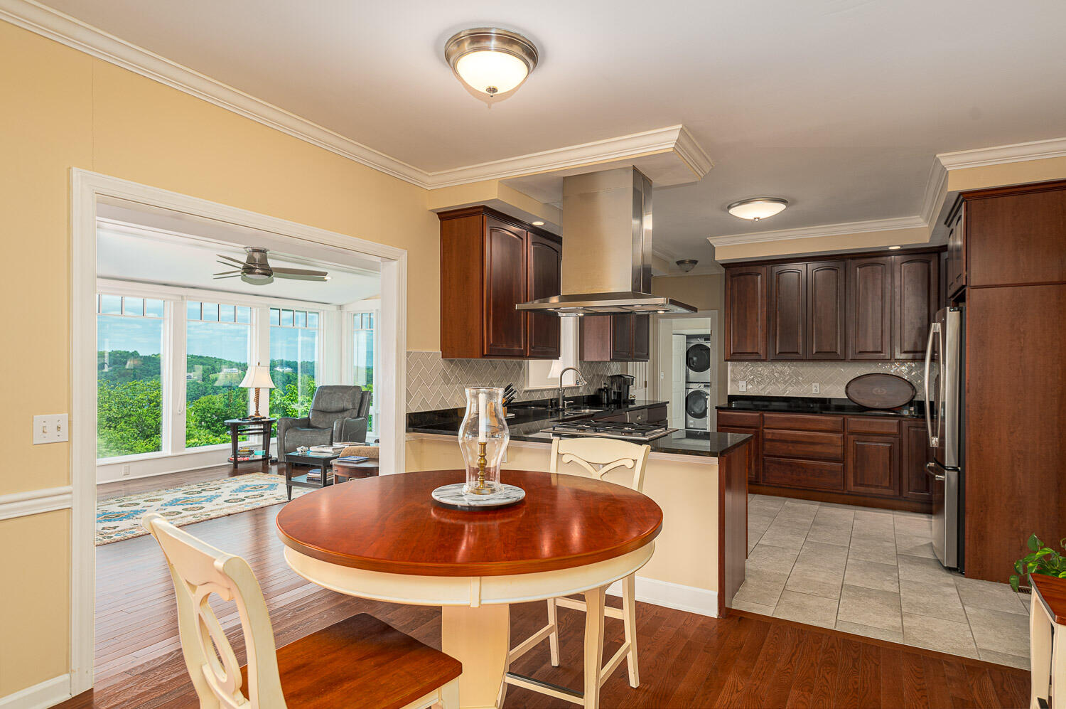 7007 Doral Lane