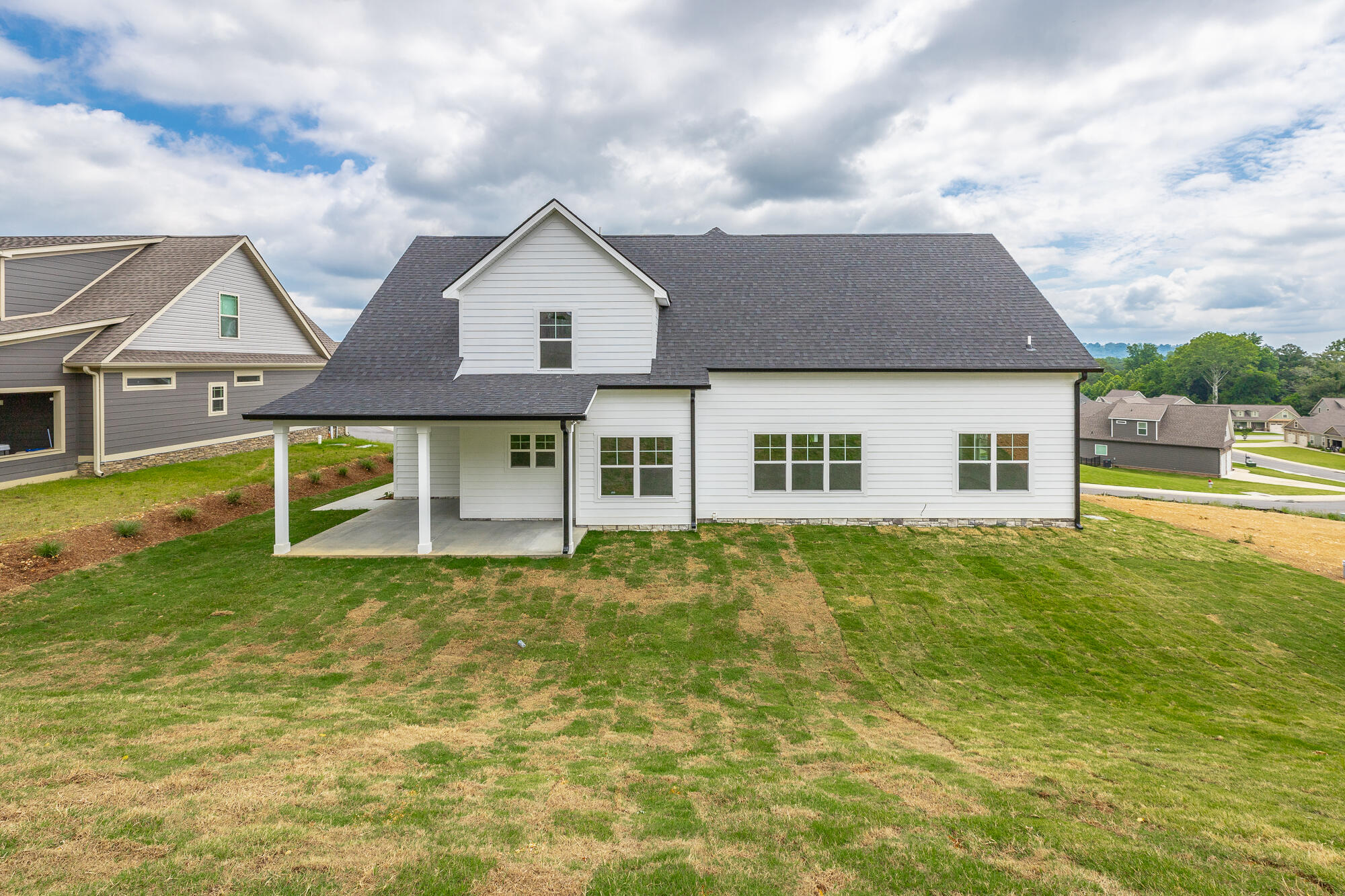 905 Live Oak Road, 198