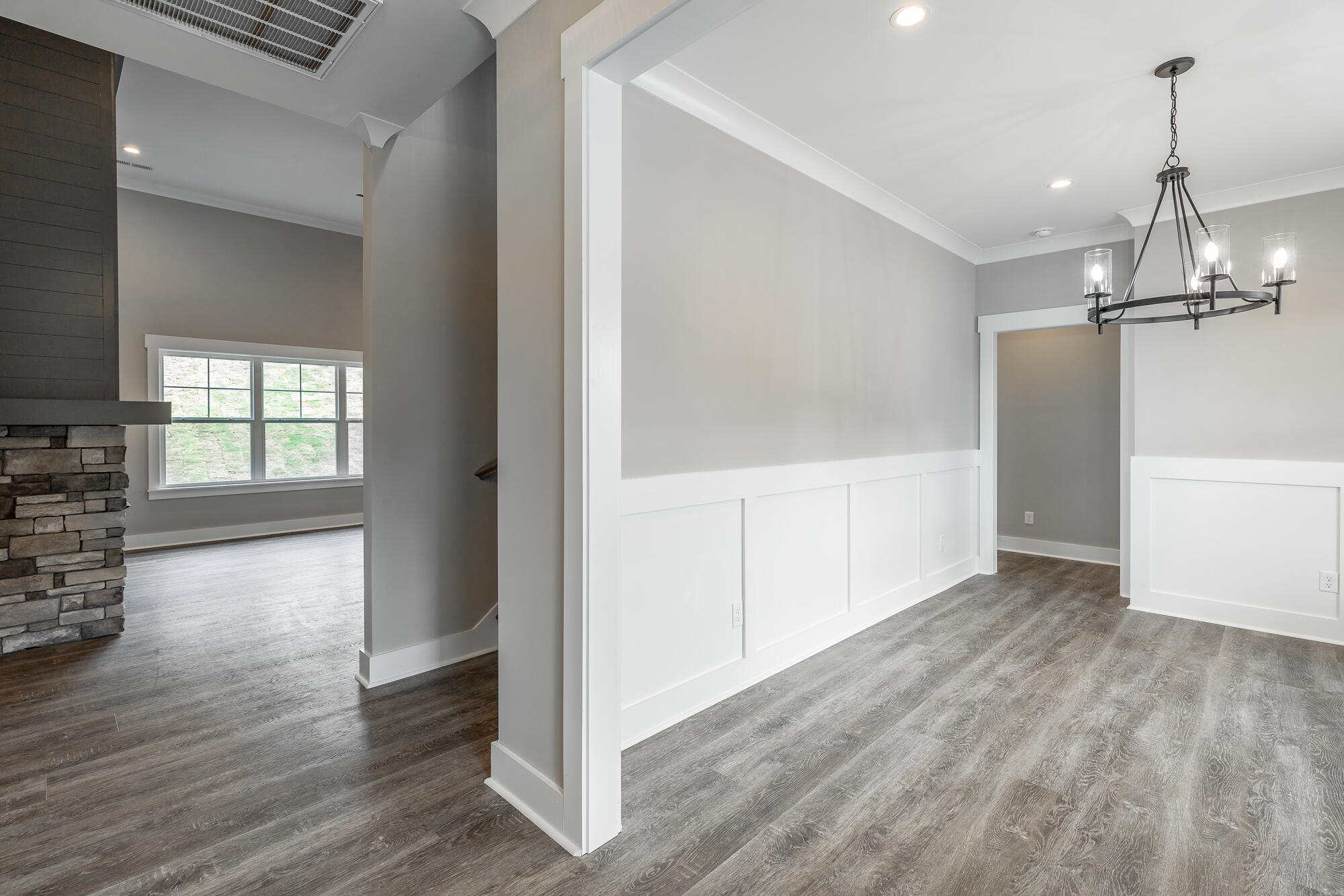 905 Live Oak Road, 198
