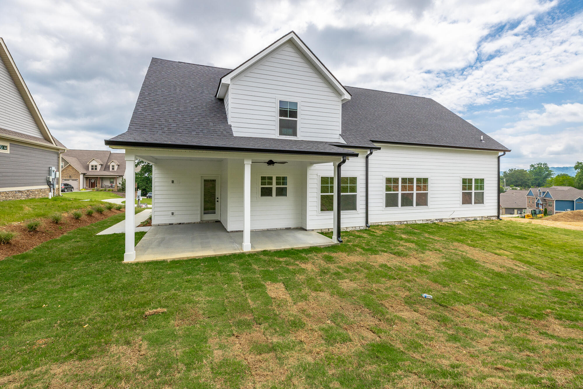905 Live Oak Road, 198
