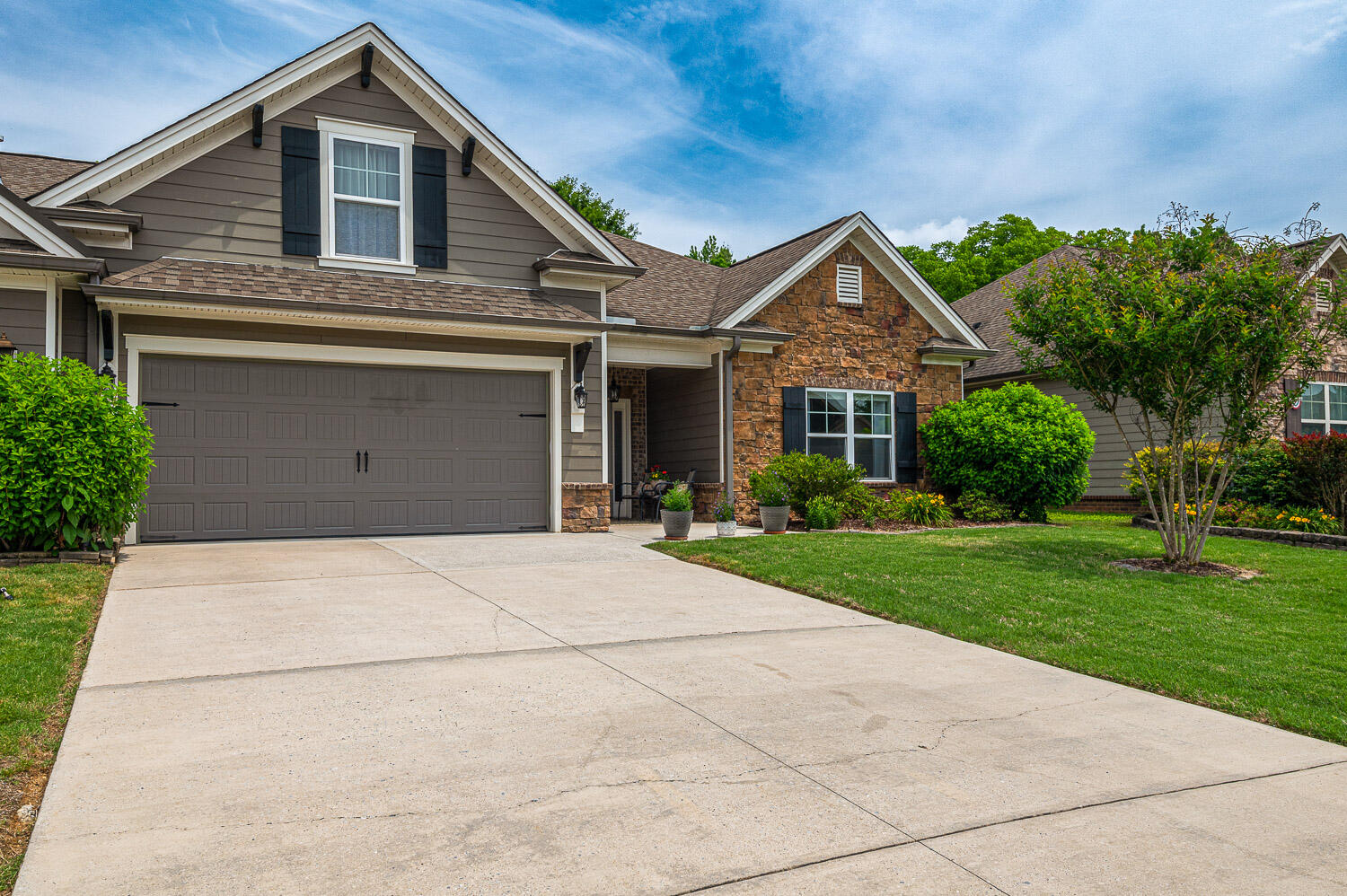 5444 Mandarin Circle