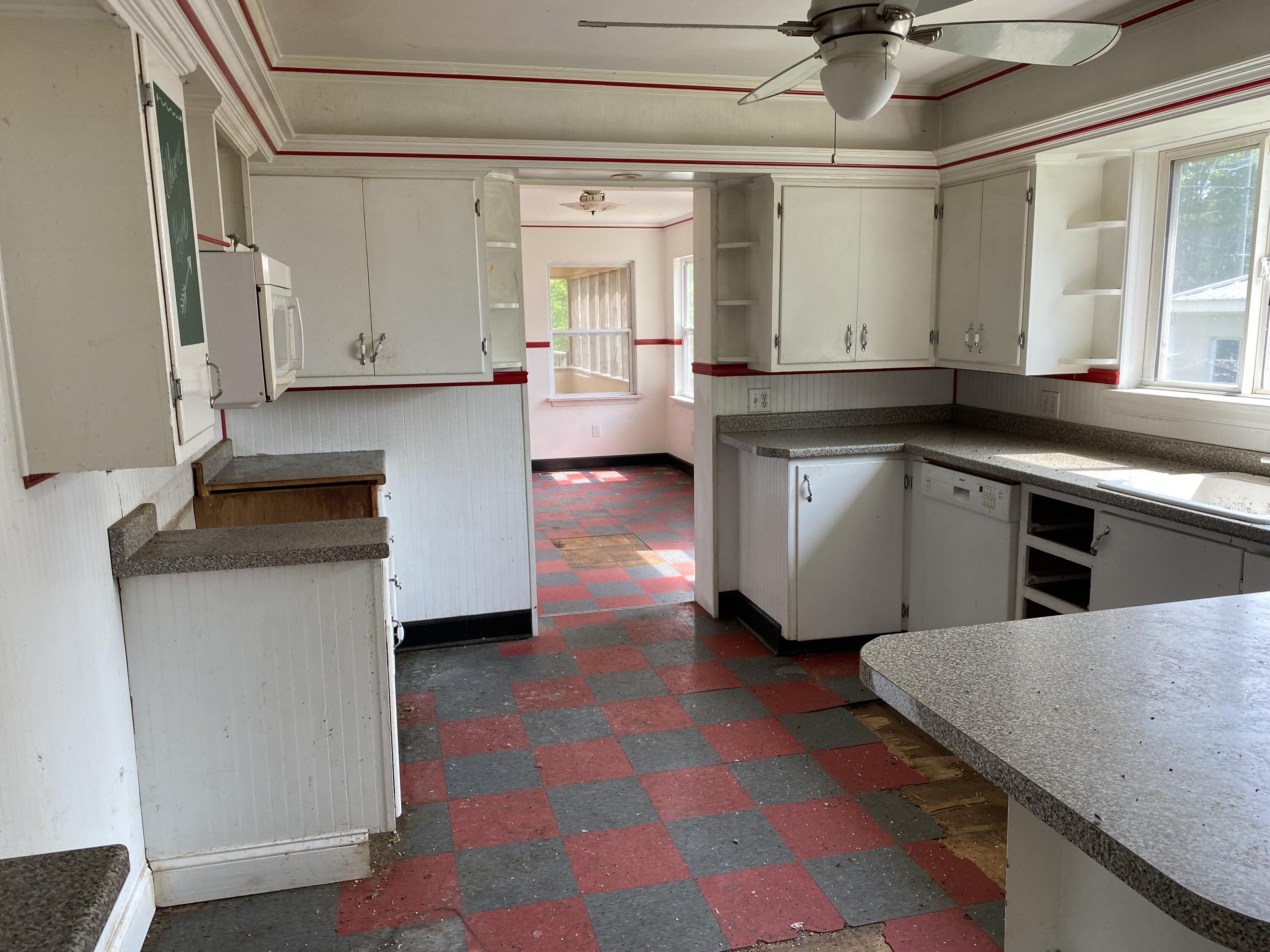 303 Lee Gordon Mill Road