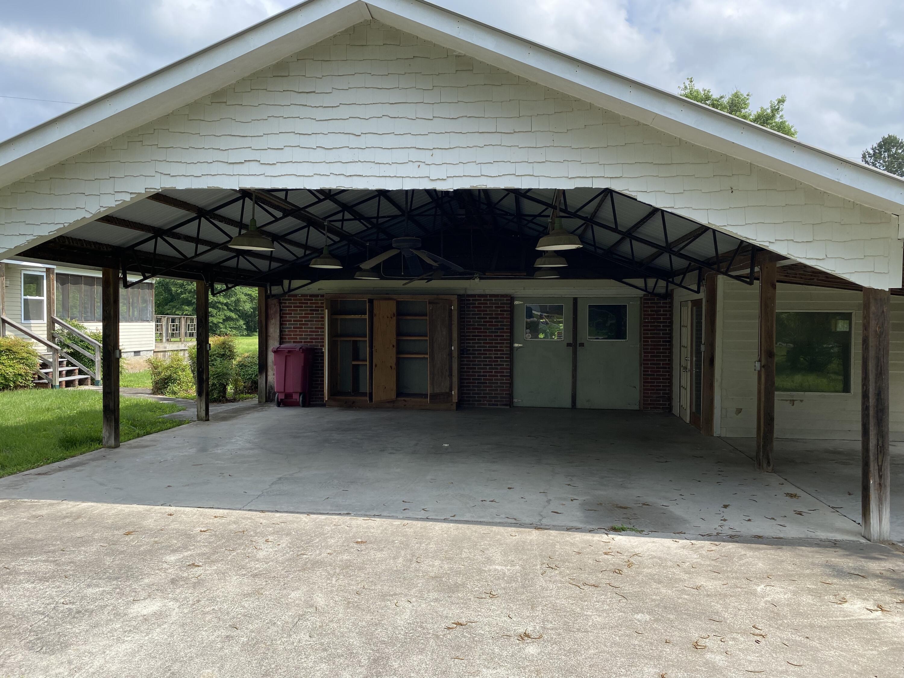 303 Lee Gordon Mill Road