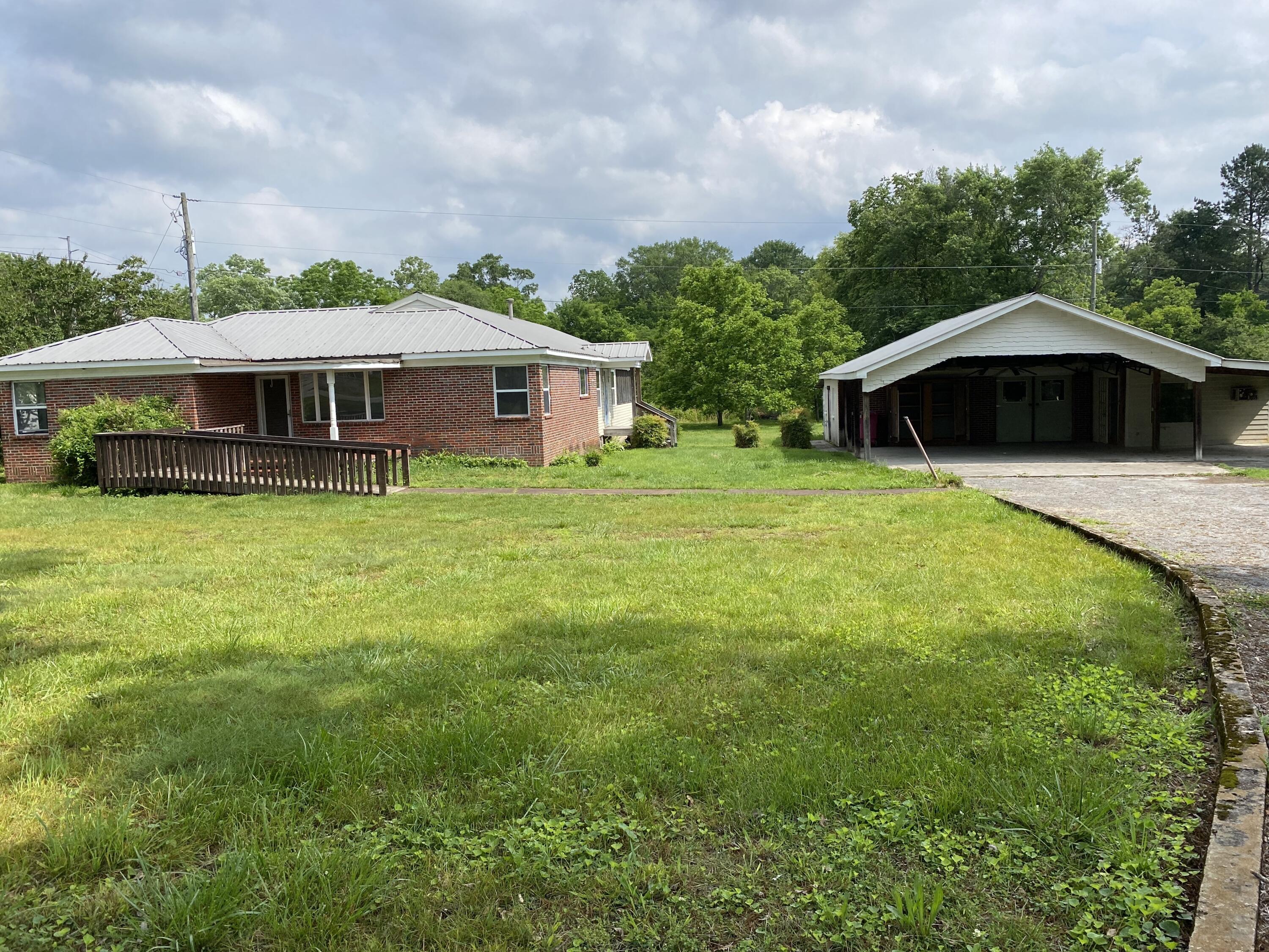 303 Lee Gordon Mill Road