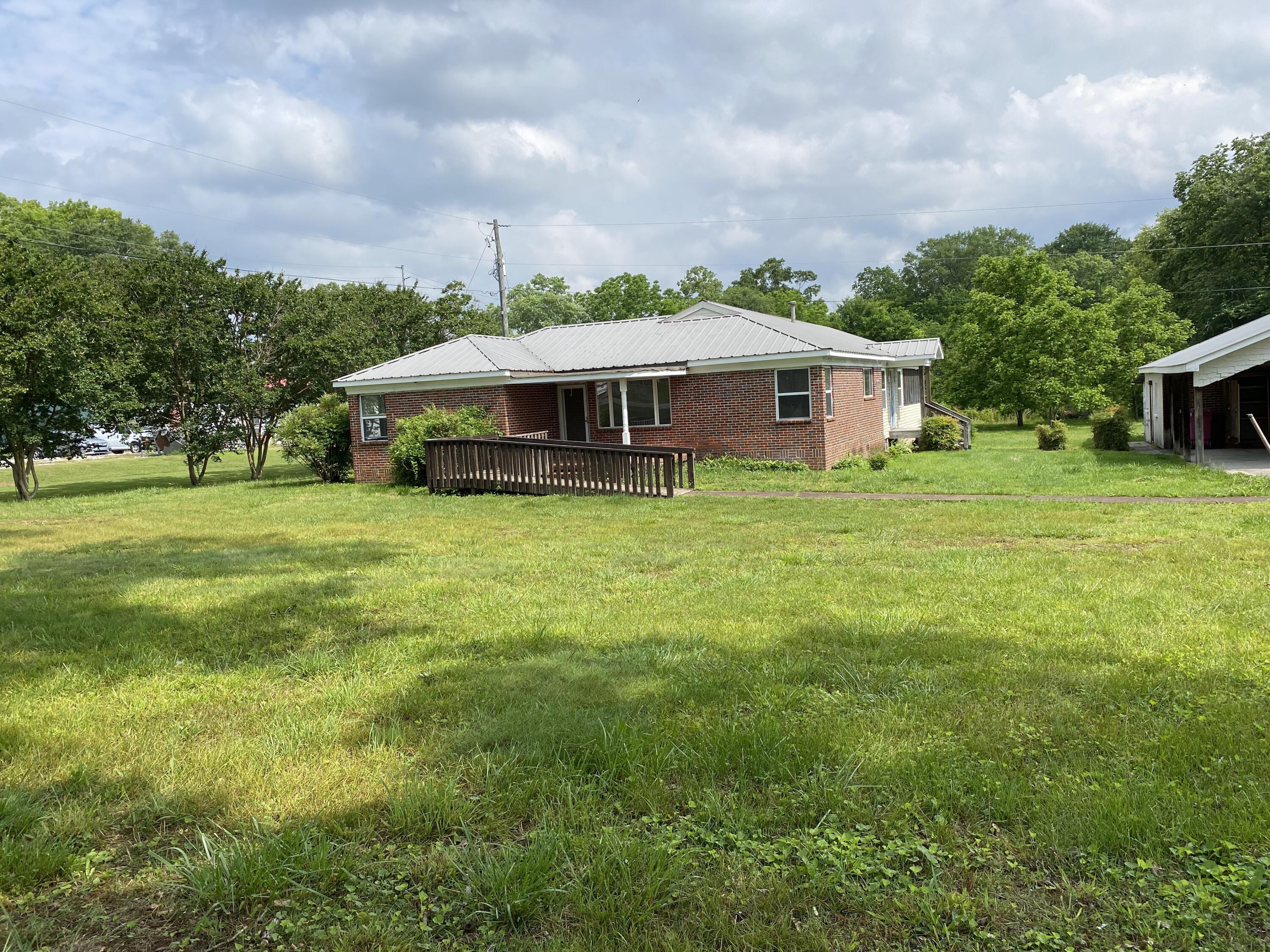 303 Lee Gordon Mill Road