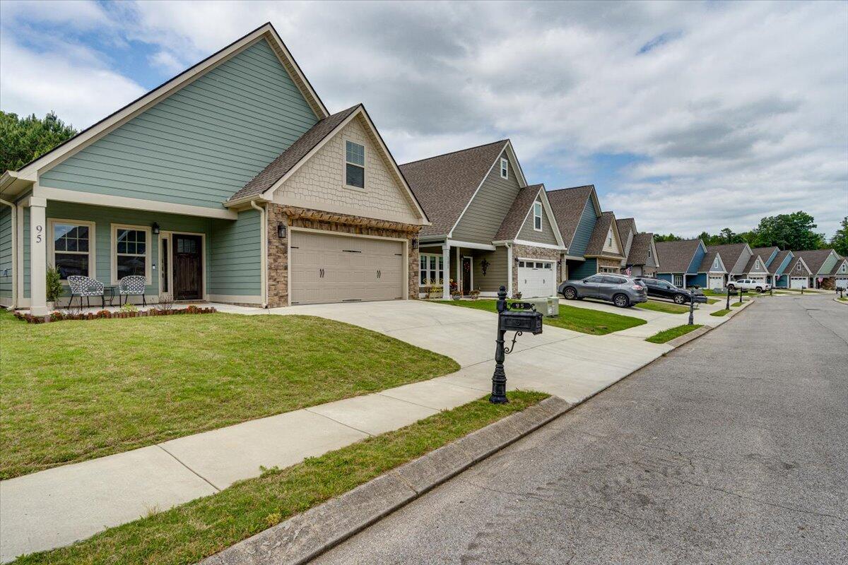 95 Sonoma Lane