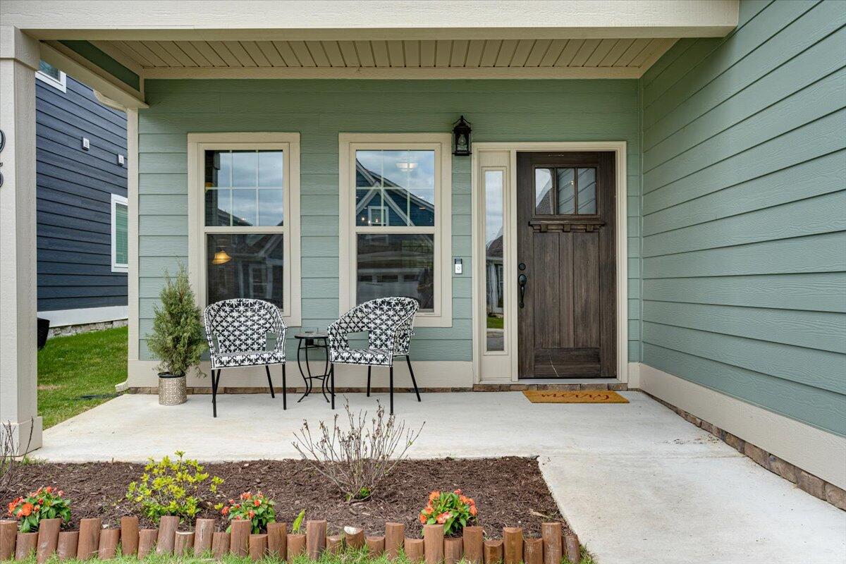 95 Sonoma Lane