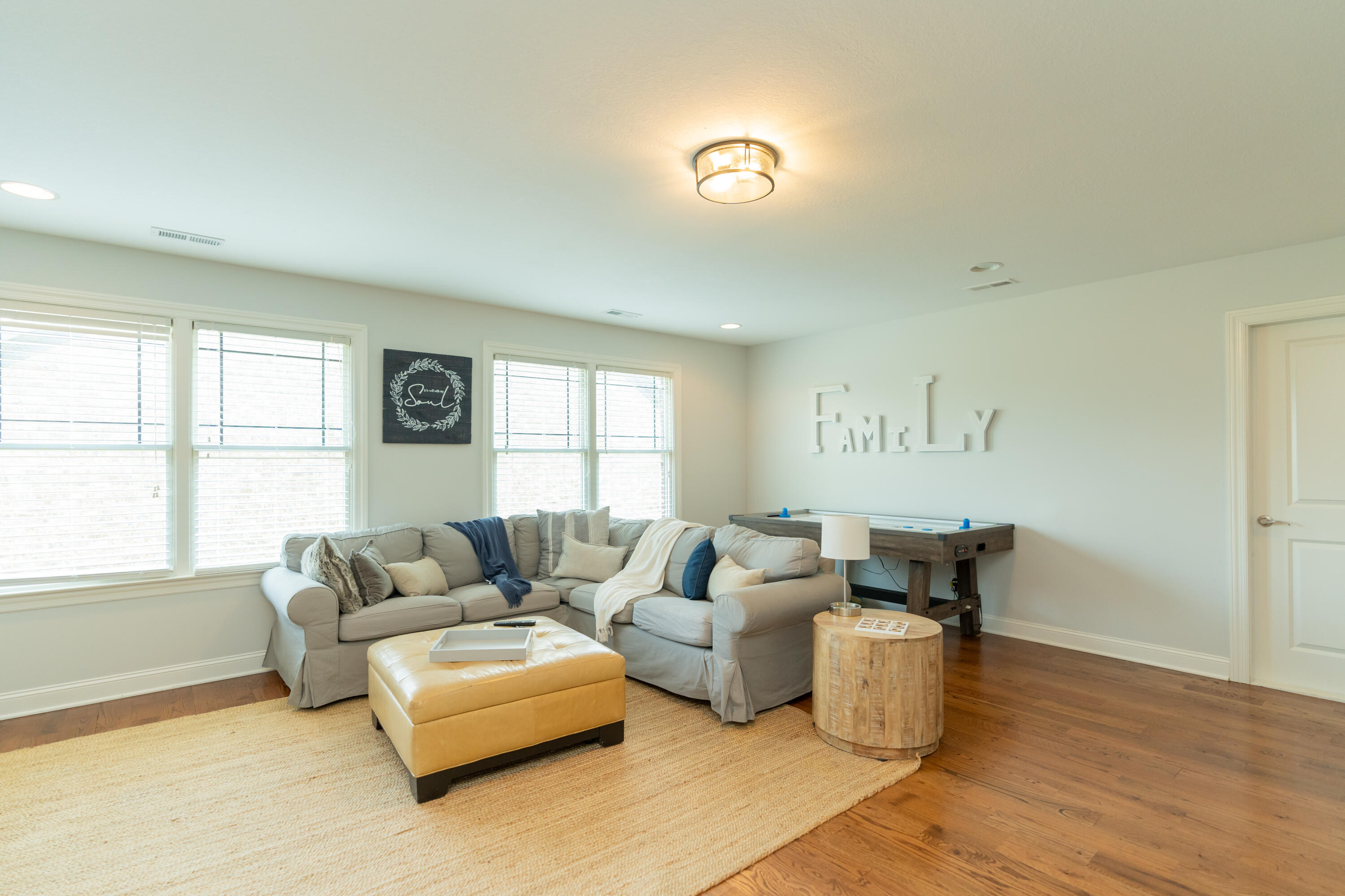 7914 Hampton Cove Drive
