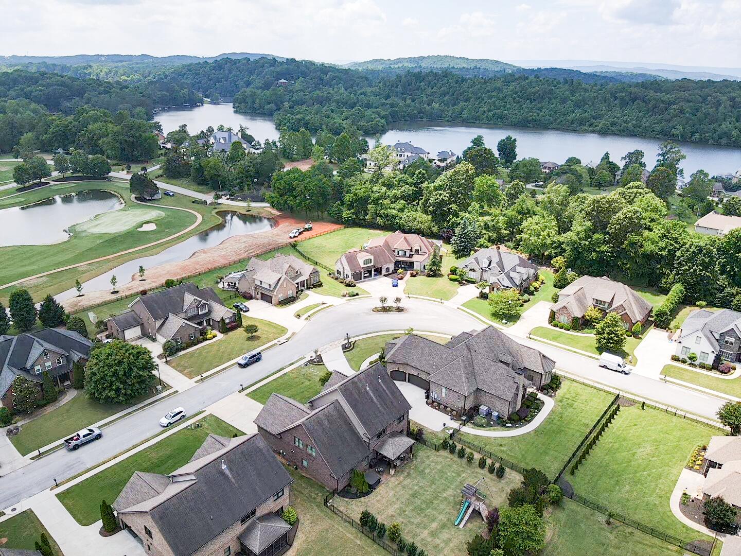 7914 Hampton Cove Drive