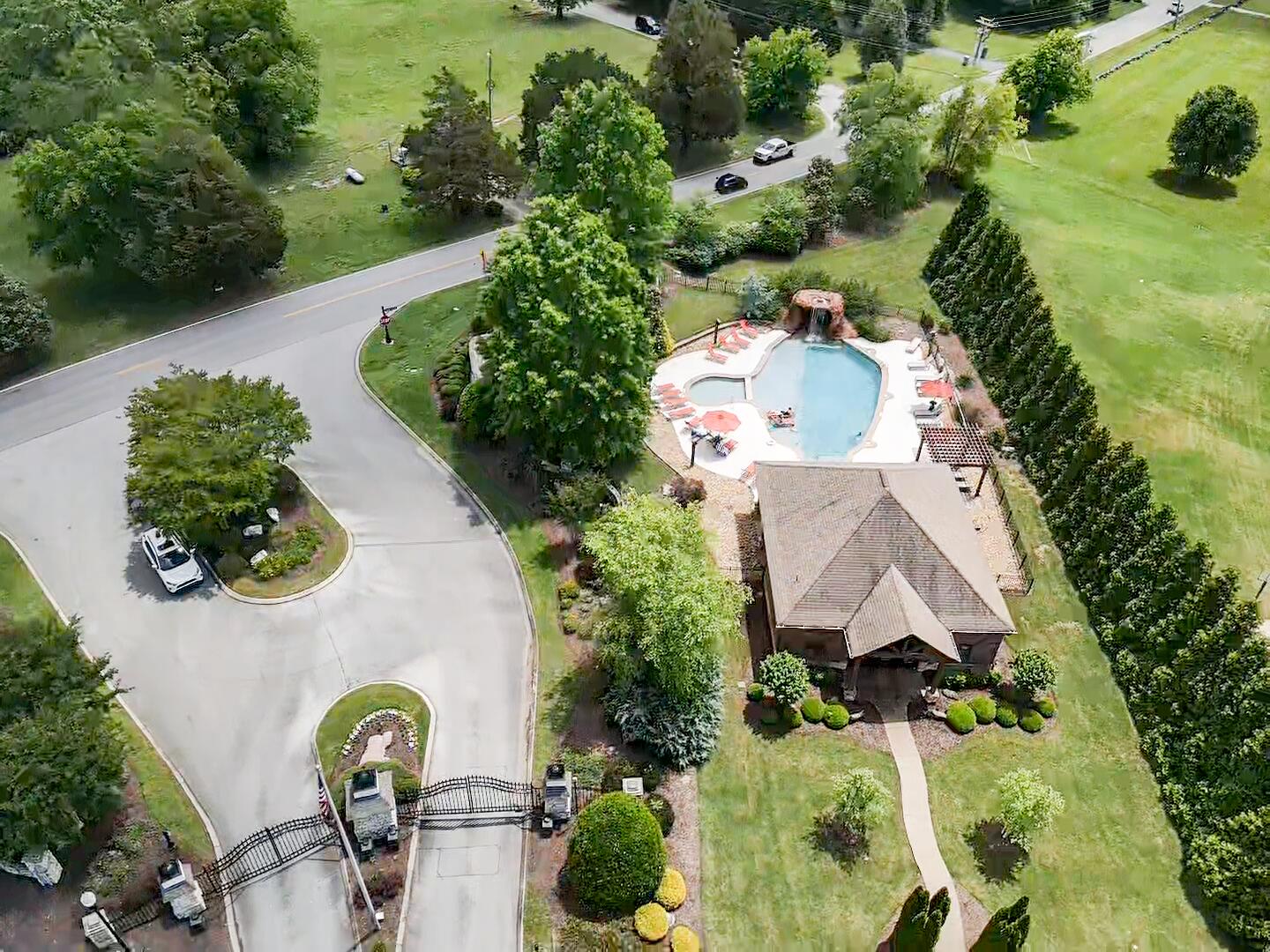7914 Hampton Cove Drive