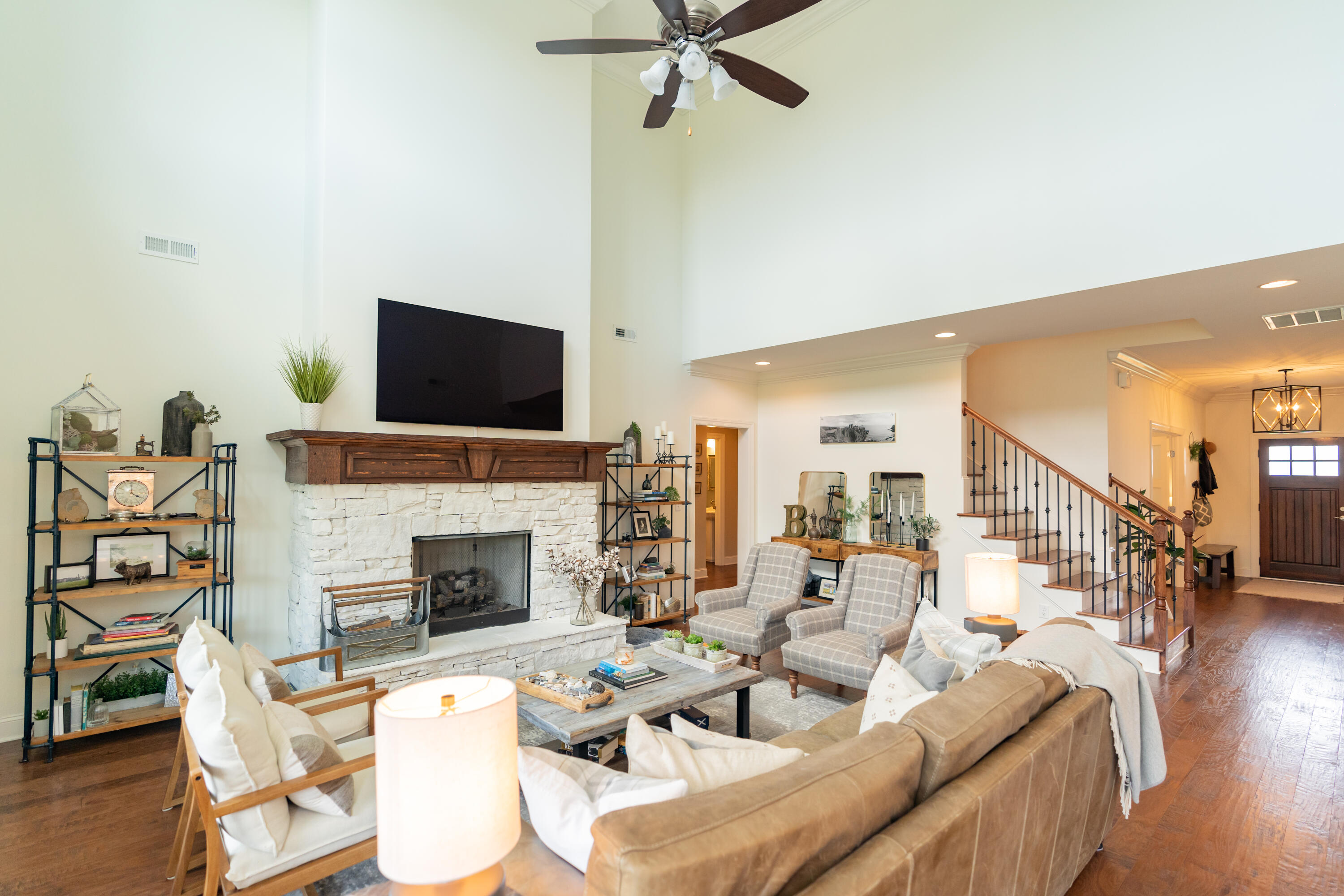 7914 Hampton Cove Drive