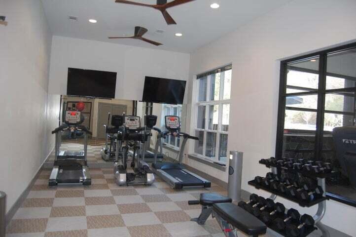782 Riverfront Pkwy, #408