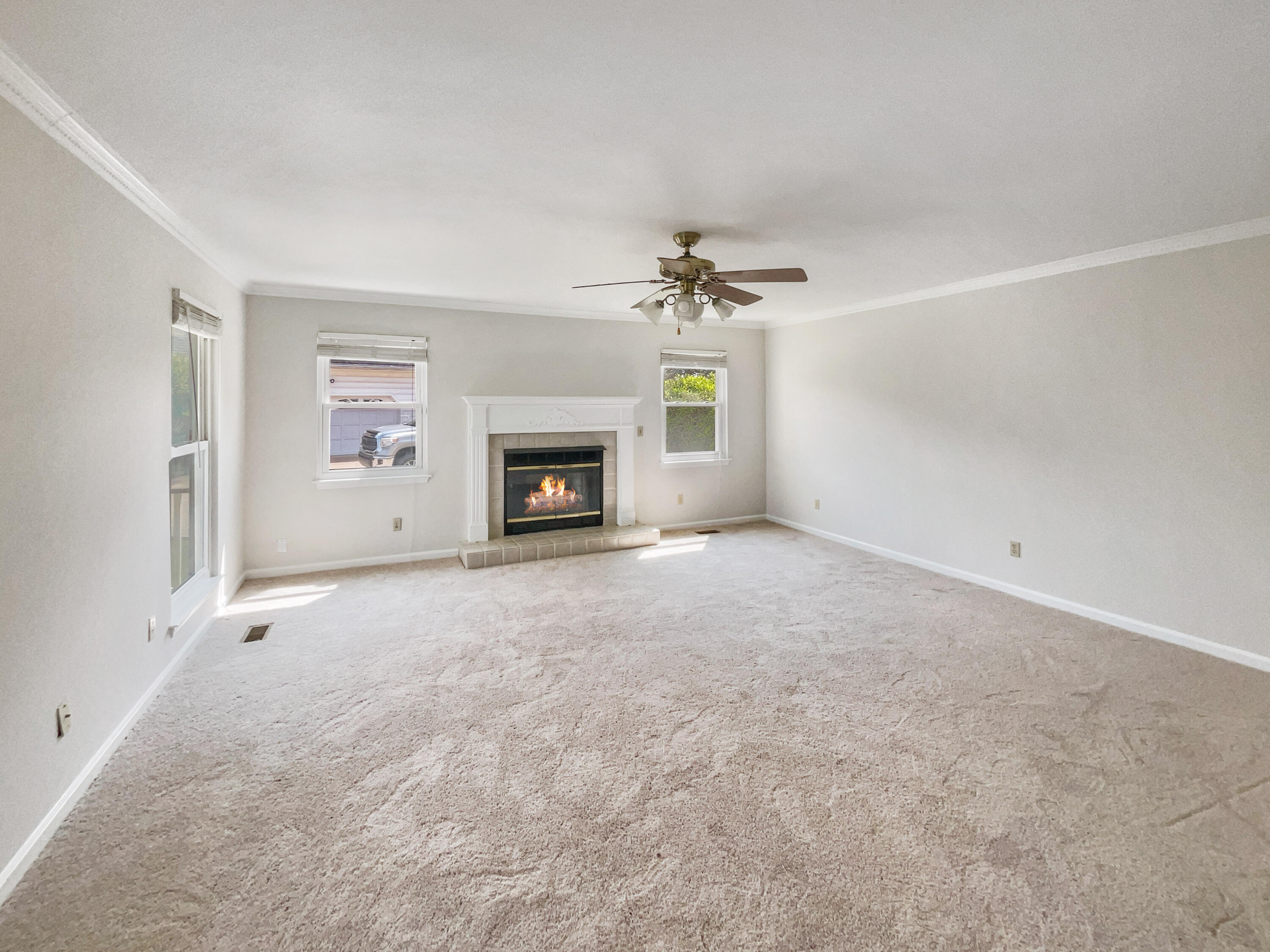 8609 Horseshoe Bend Lane