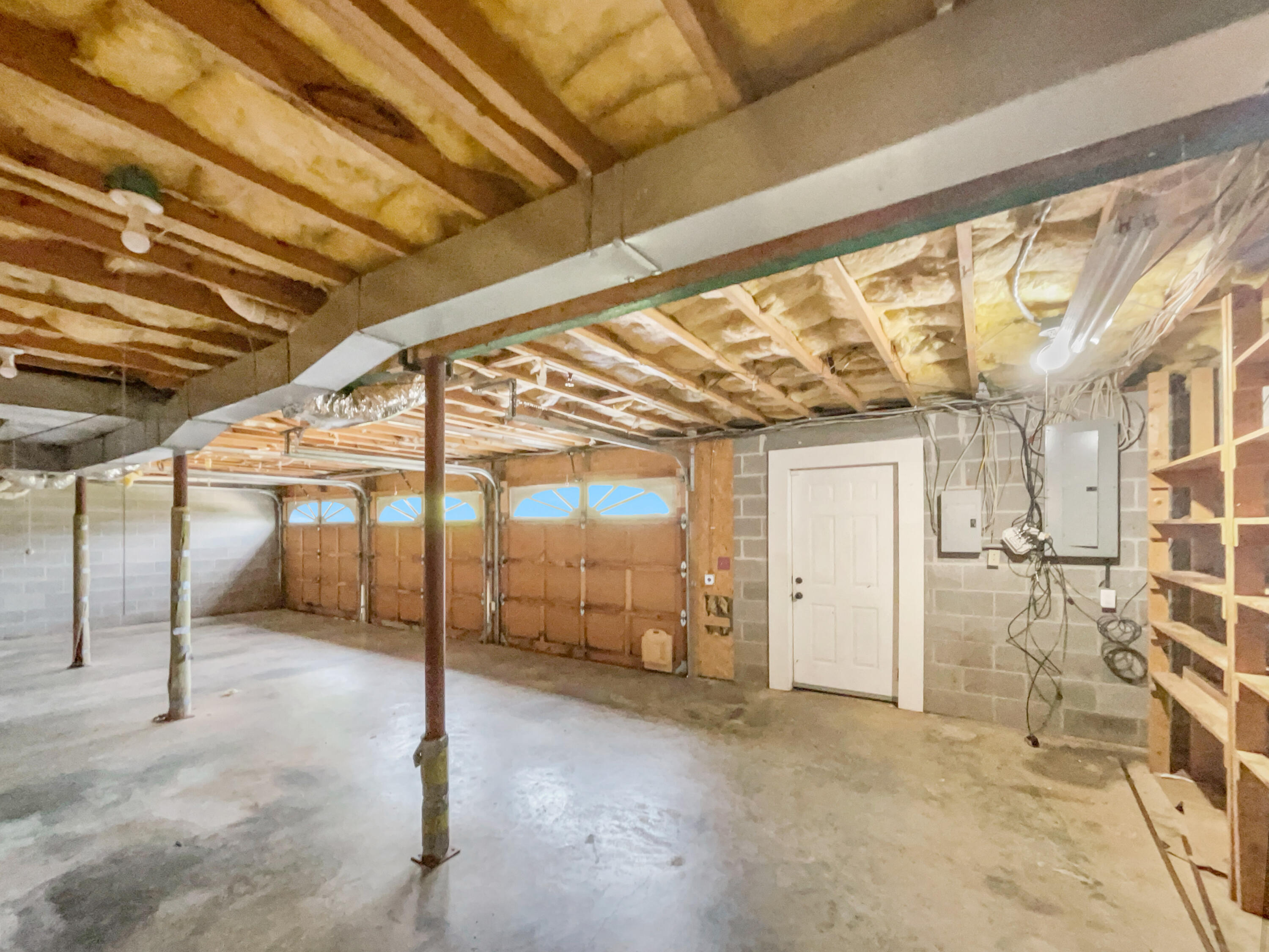 8609 Horseshoe Bend Lane