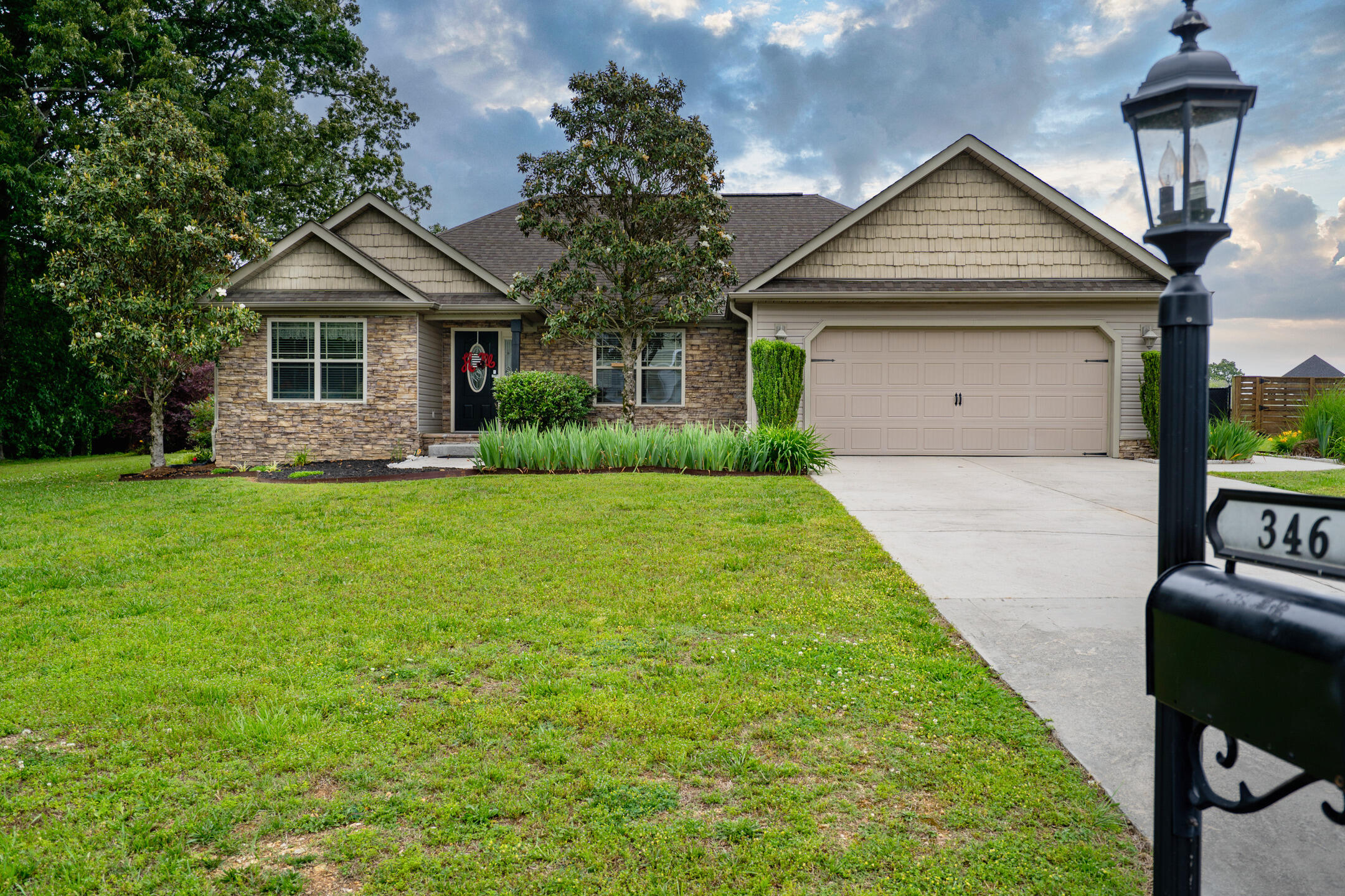 346 Sentry Oaks