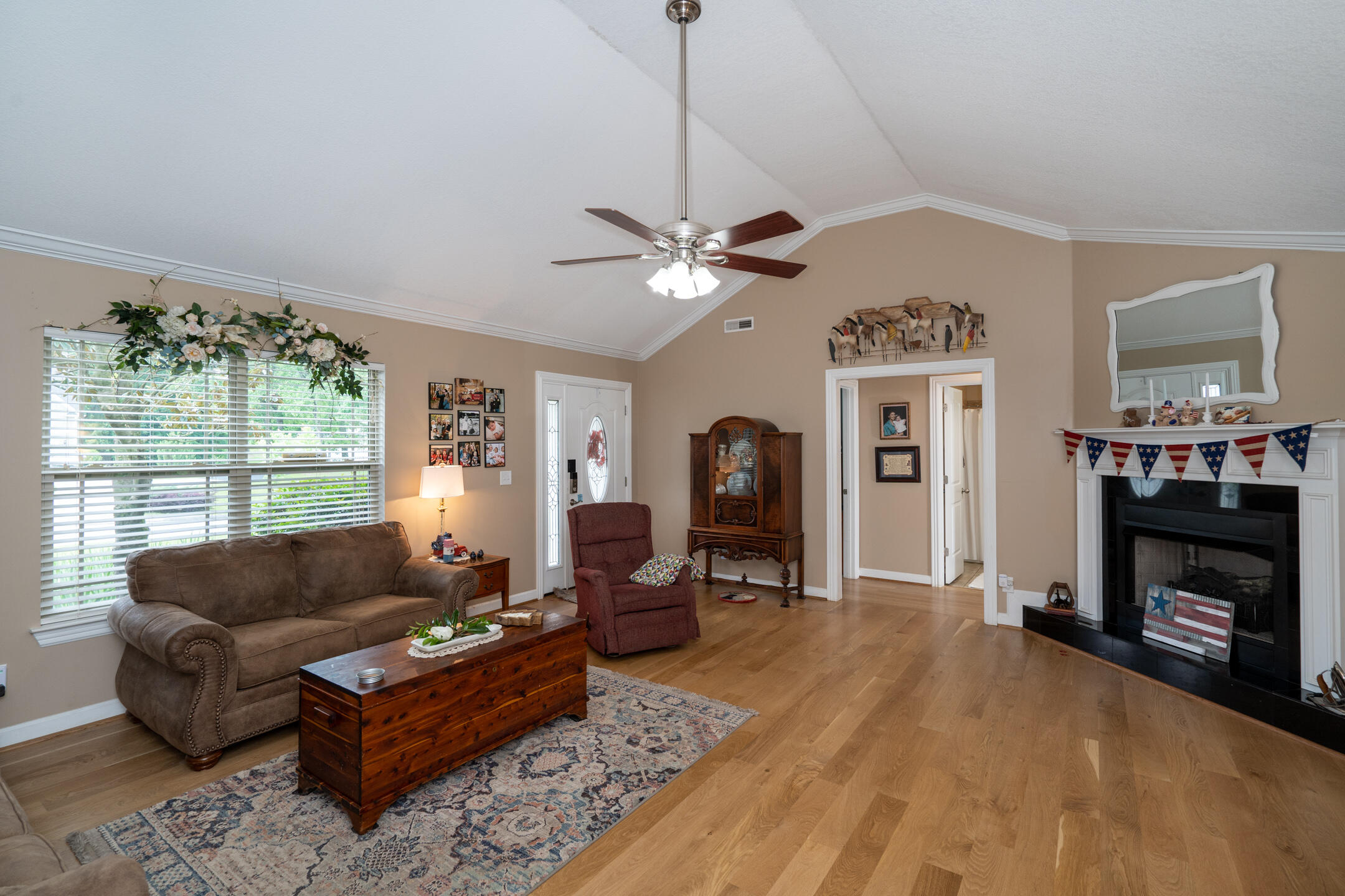 346 Sentry Oaks