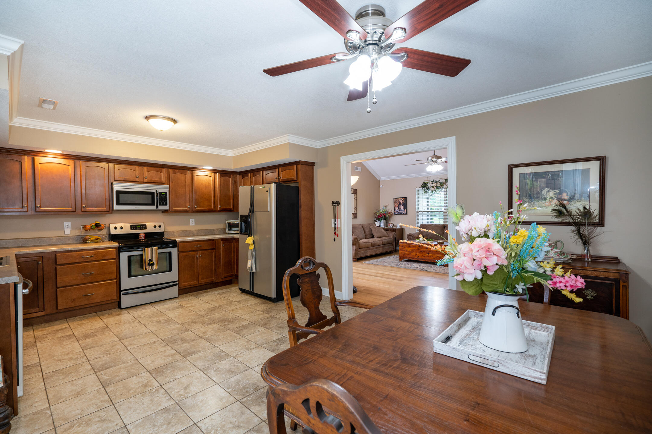 346 Sentry Oaks
