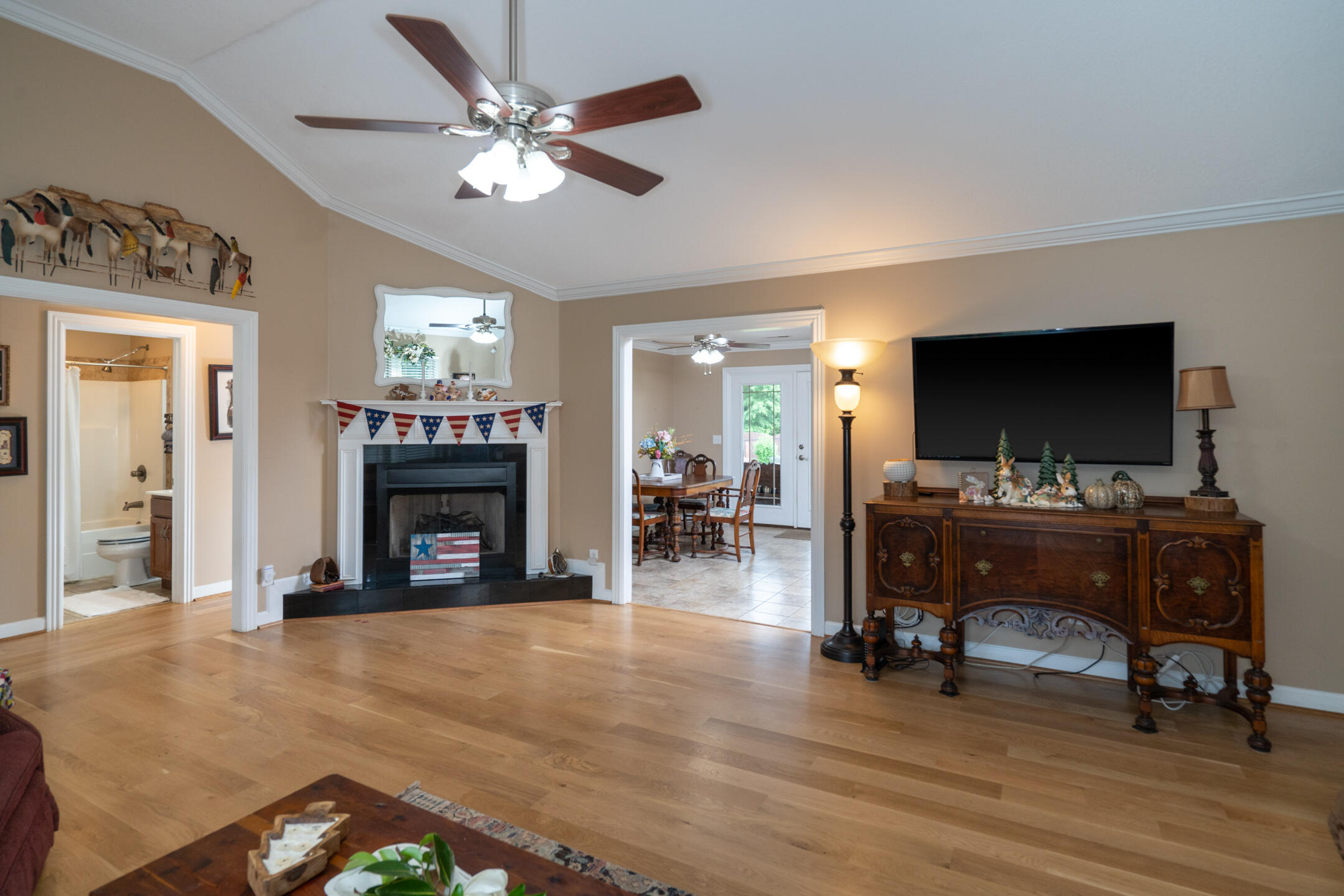 346 Sentry Oaks