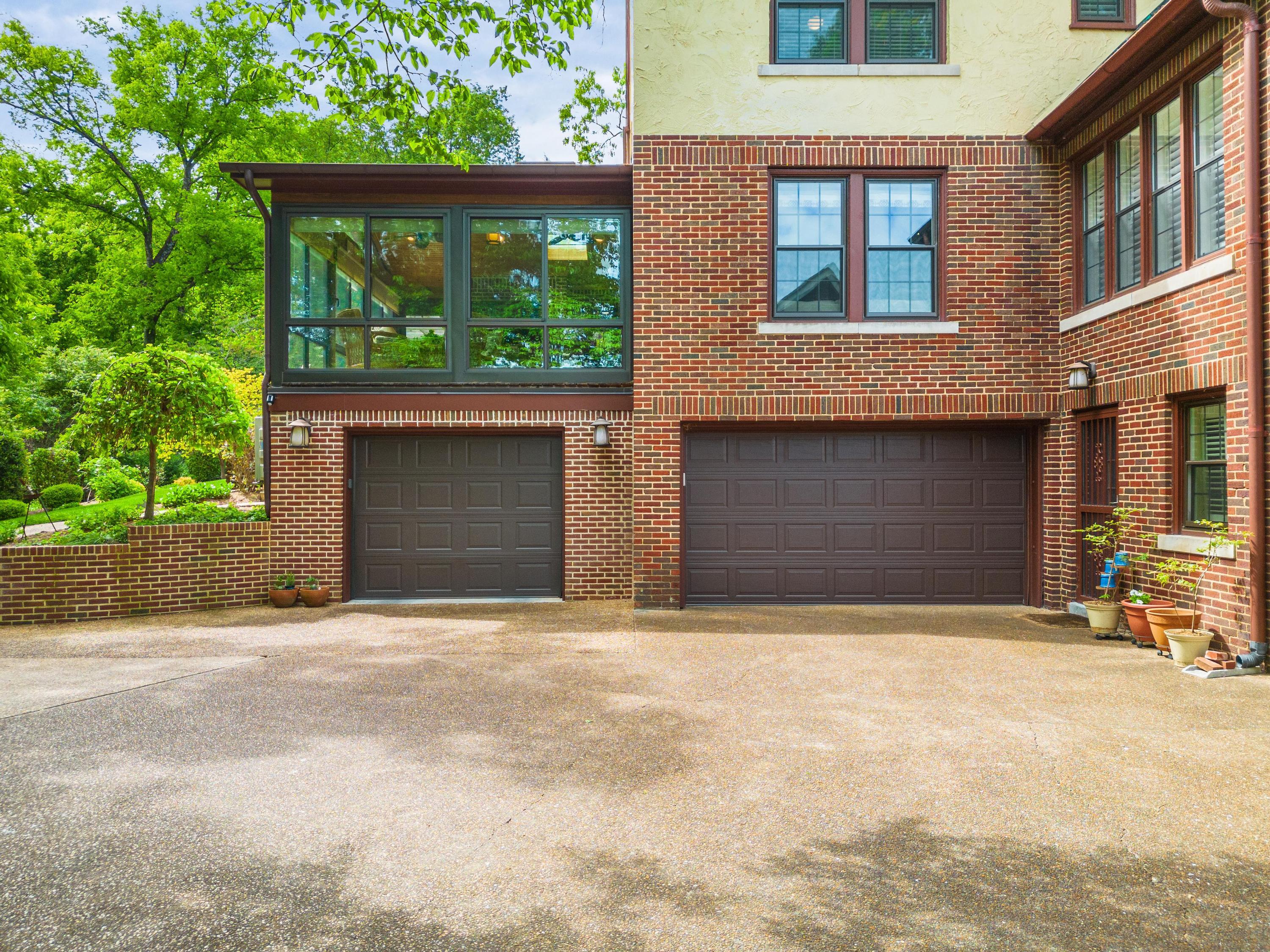 1208 Hanover Street