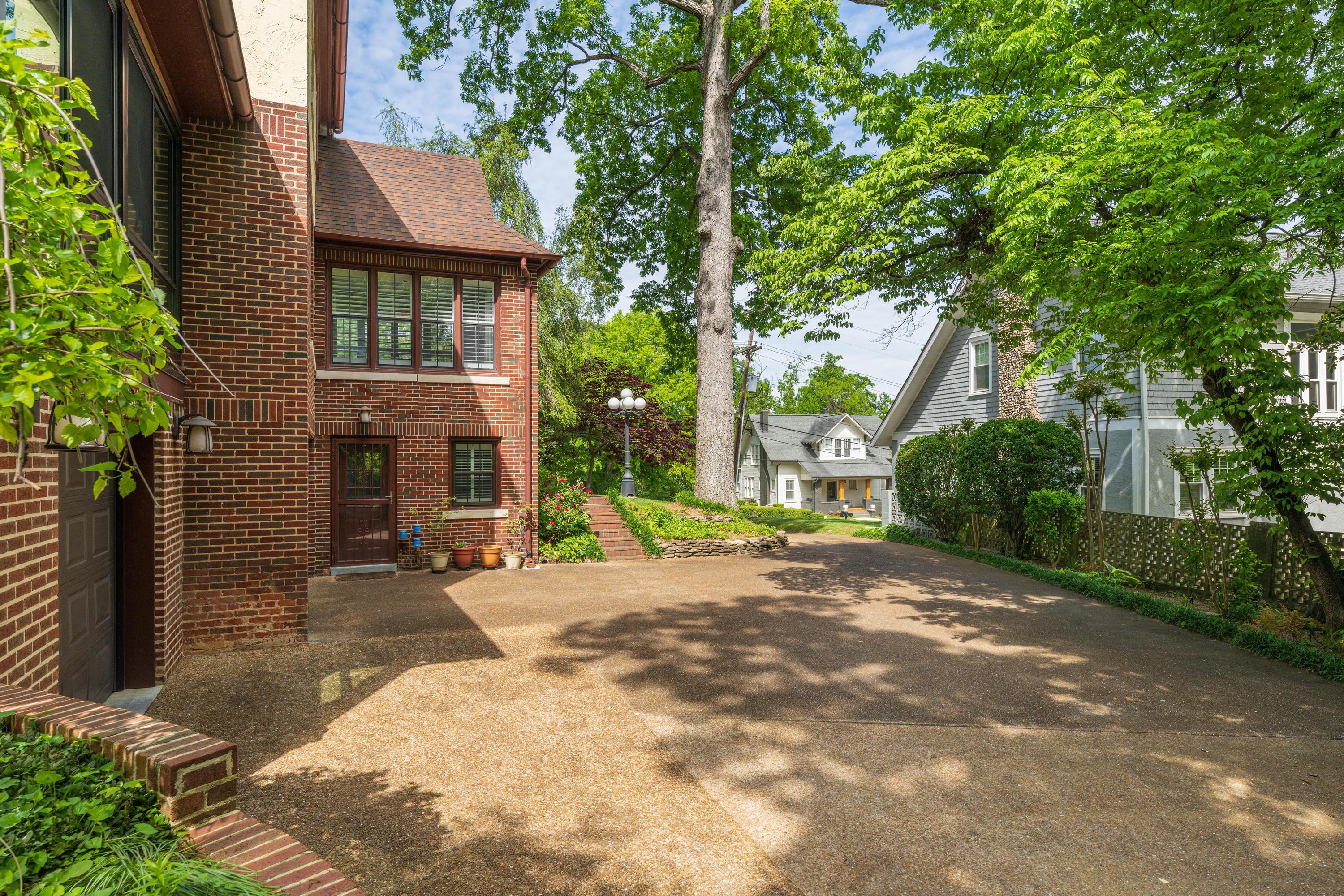 1208 Hanover Street