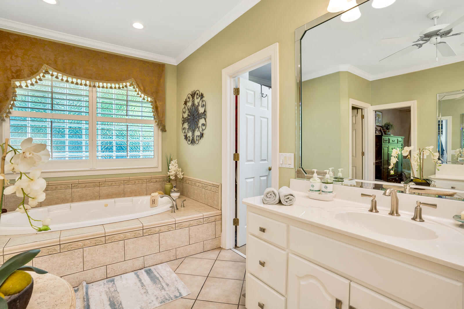 772 Grand Mountain Drive