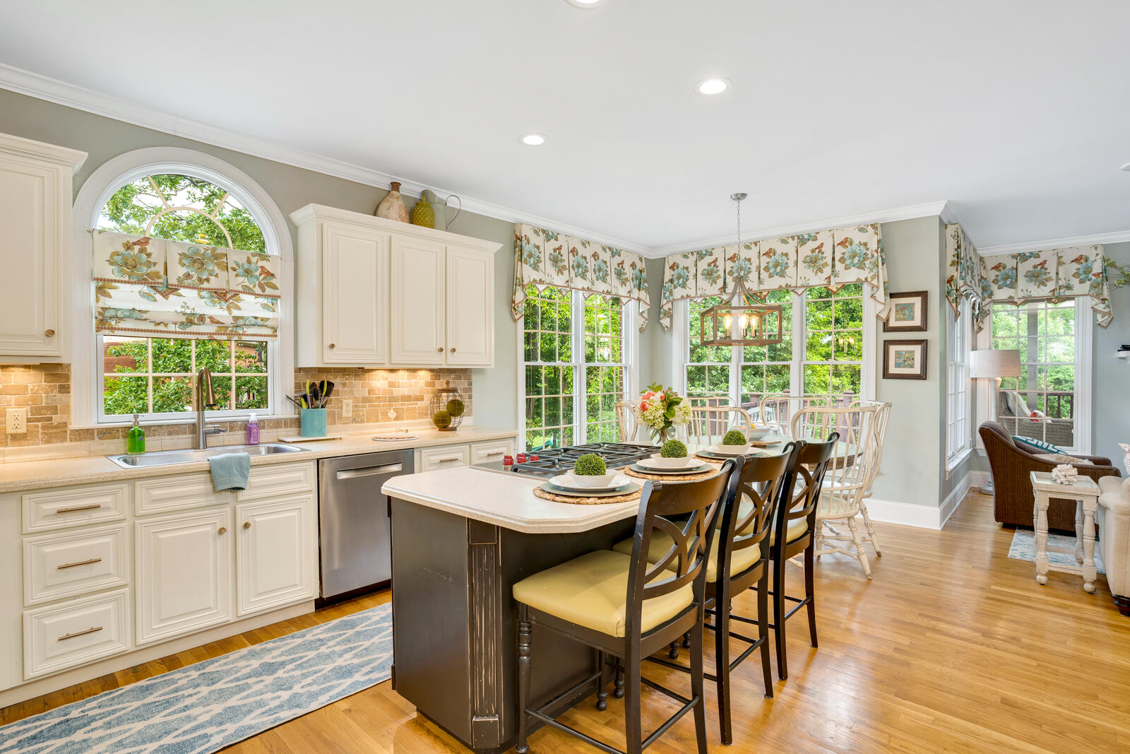 772 Grand Mountain Drive